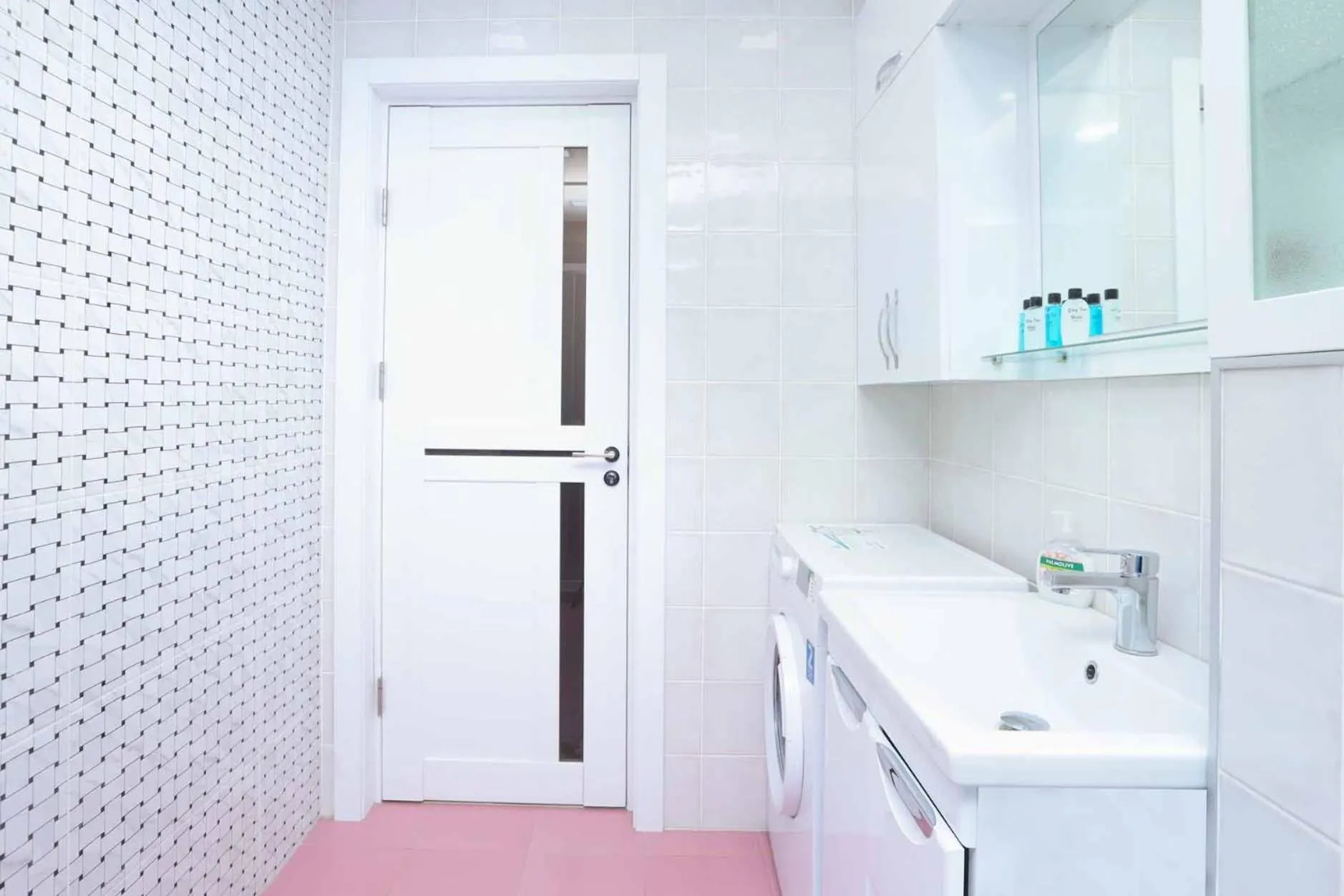 Bathroom in Apart-hotel on Koghbatsi 16