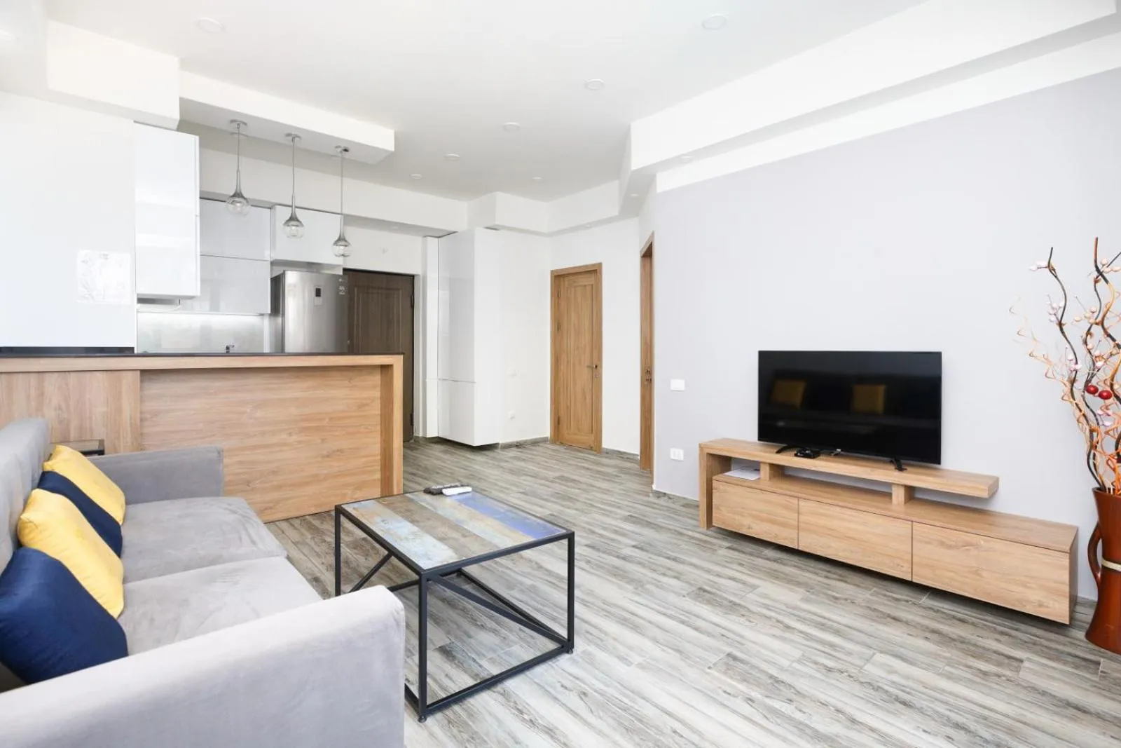 TV and multimedia in Apart-hotel on Koghbatsi 16