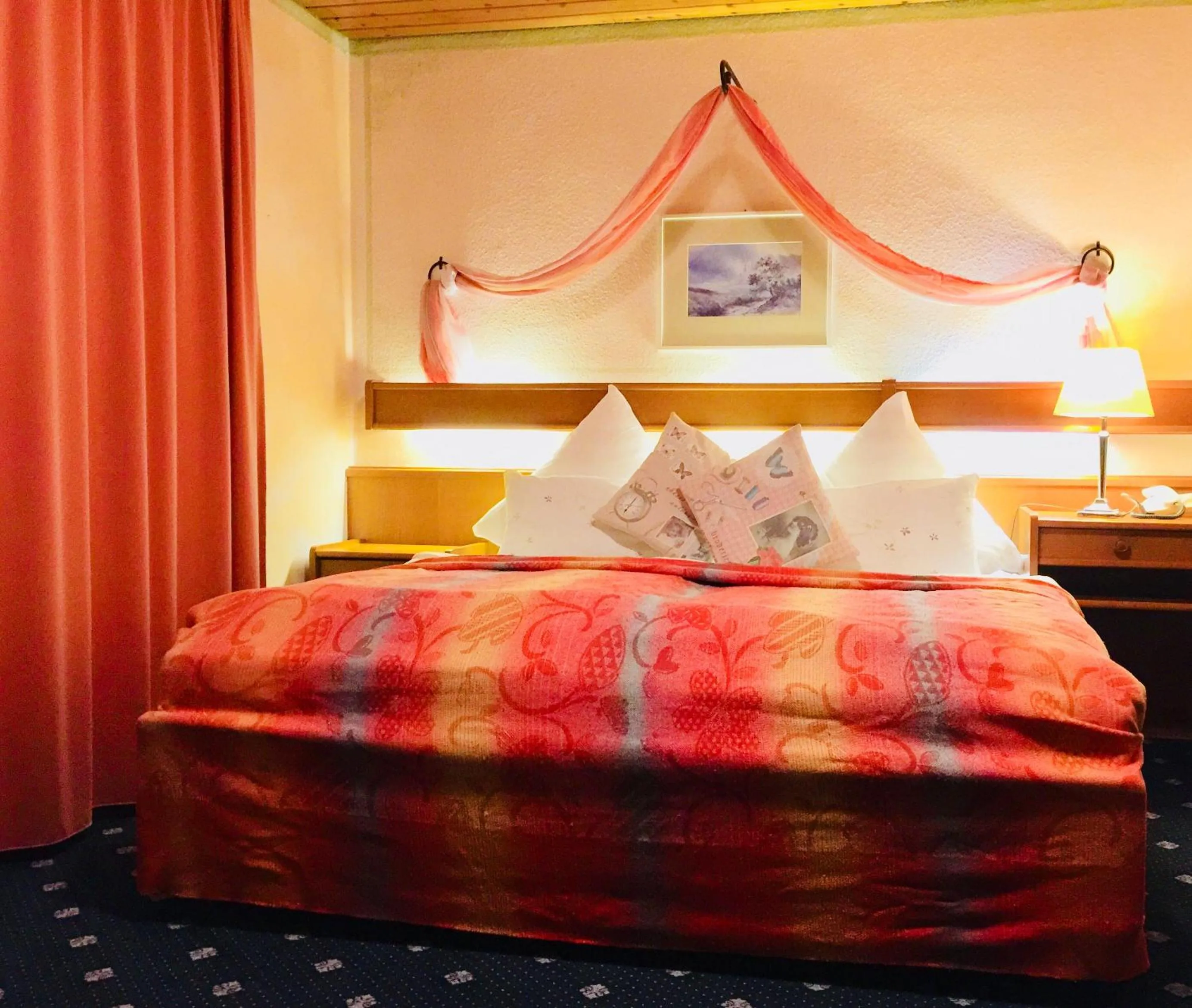 Decorative detail, Bed in Landhotel am Wenzelbach