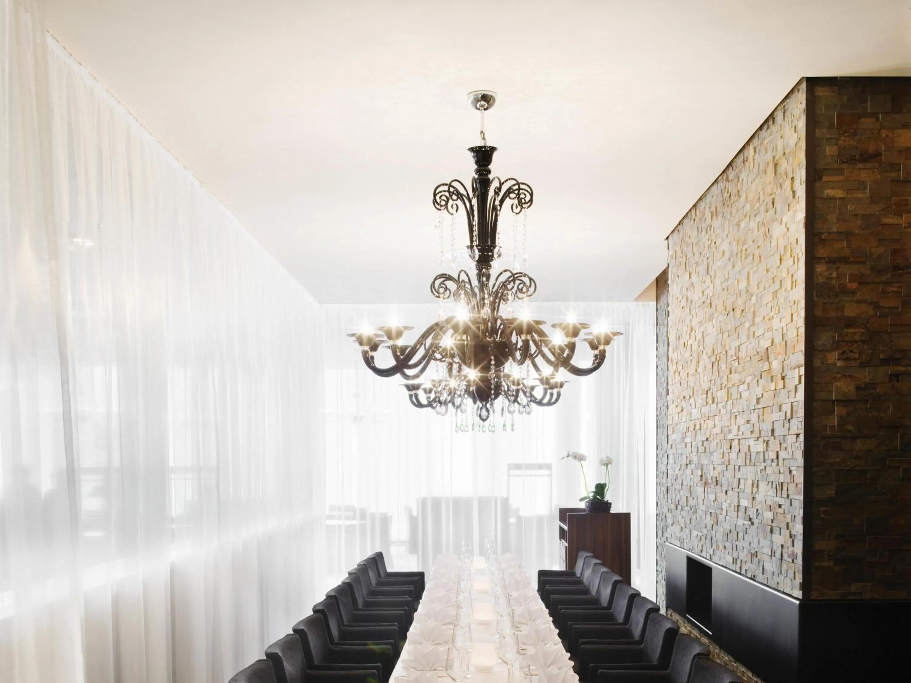 Restaurant/places to eat in Mövenpick Hotel Stuttgart Airport