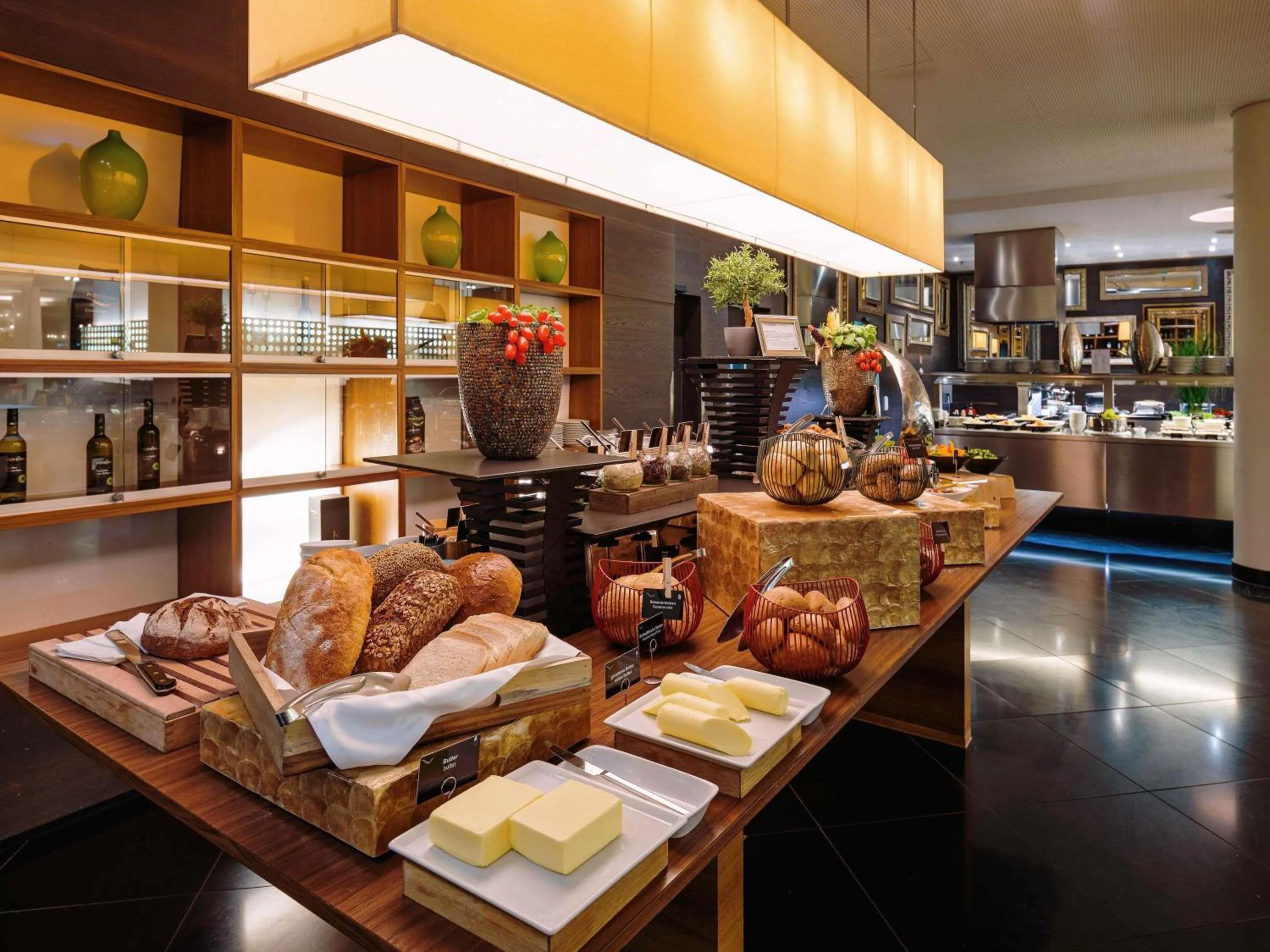 Breakfast in Mövenpick Hotel Stuttgart Airport