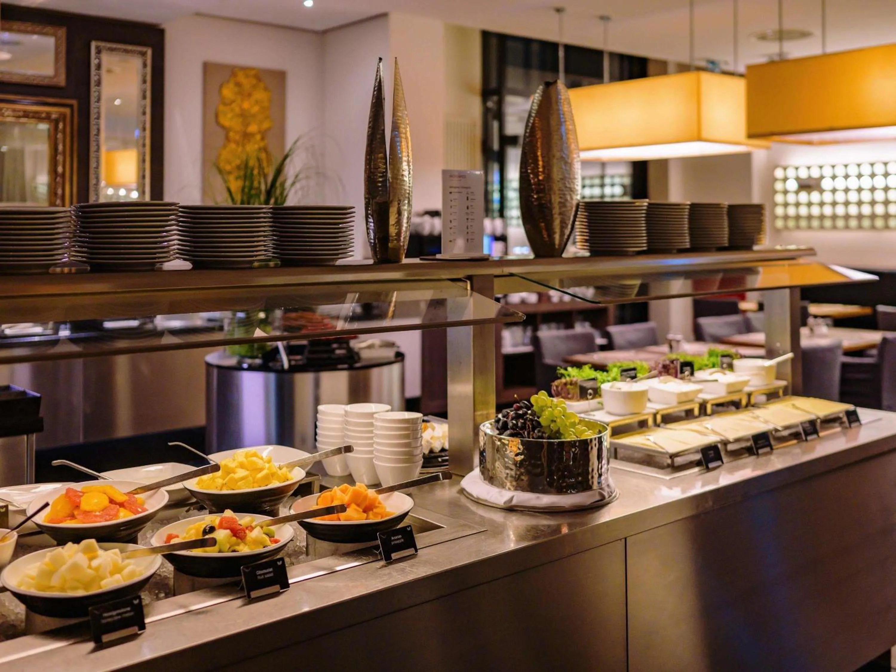 Breakfast in Mövenpick Hotel Stuttgart Airport