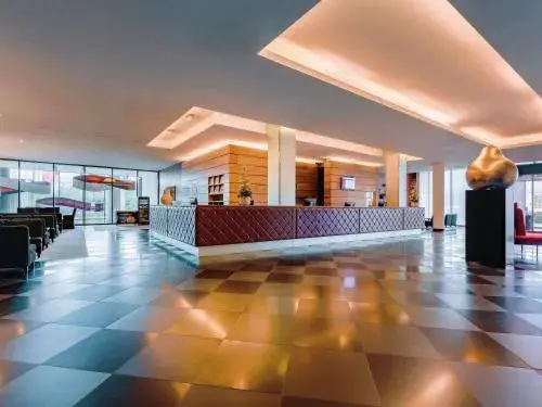 Mövenpick Hotel Stuttgart Airport Mövenpick Hotel Stuttgart Airport