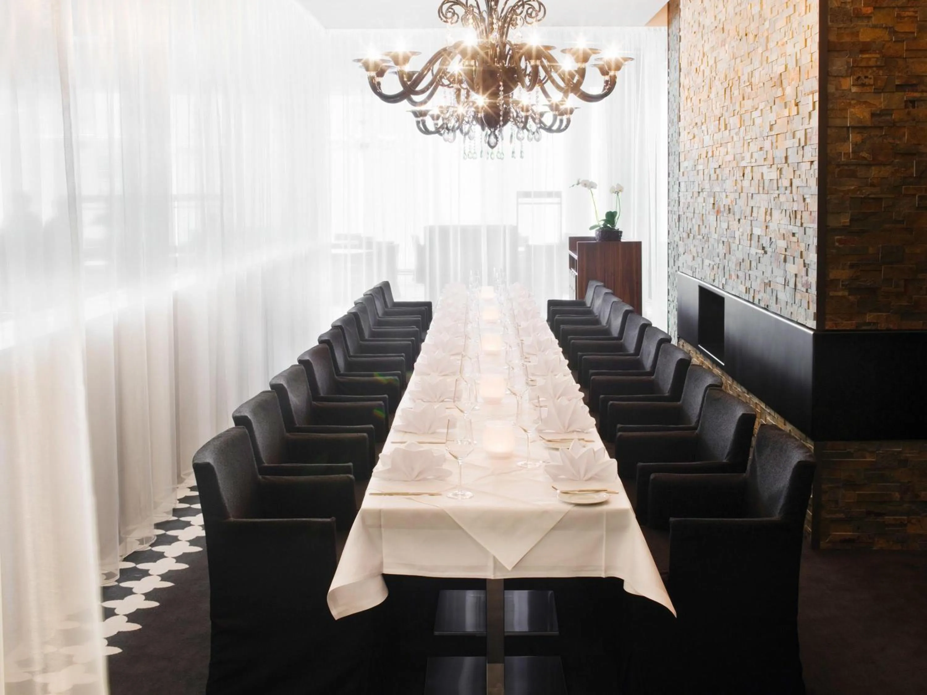 Meeting/conference room in Mövenpick Hotel Stuttgart Airport