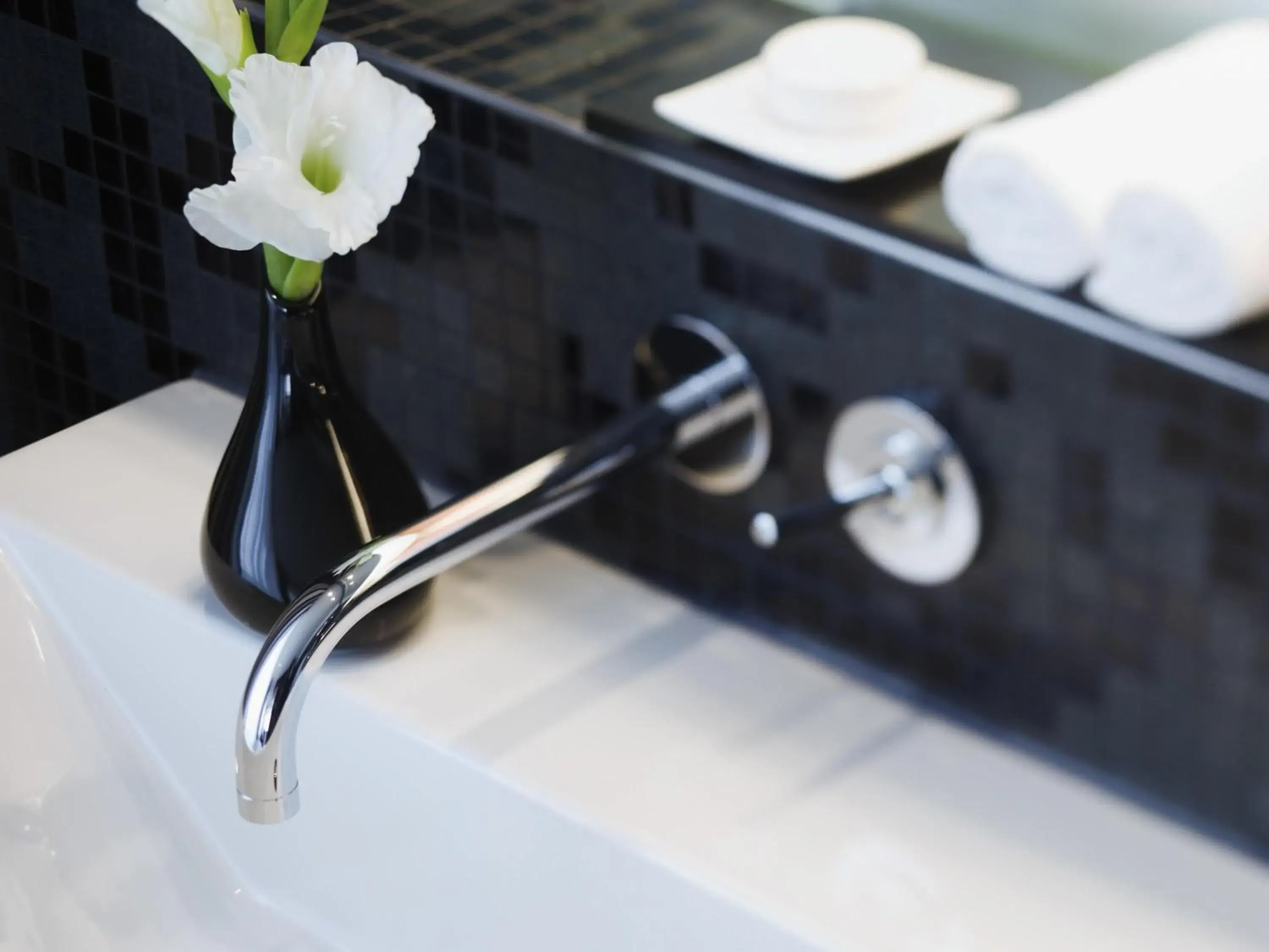 Bedroom in Mövenpick Hotel Stuttgart Airport Bedroom in Mövenpick Hotel Stuttgart Airport