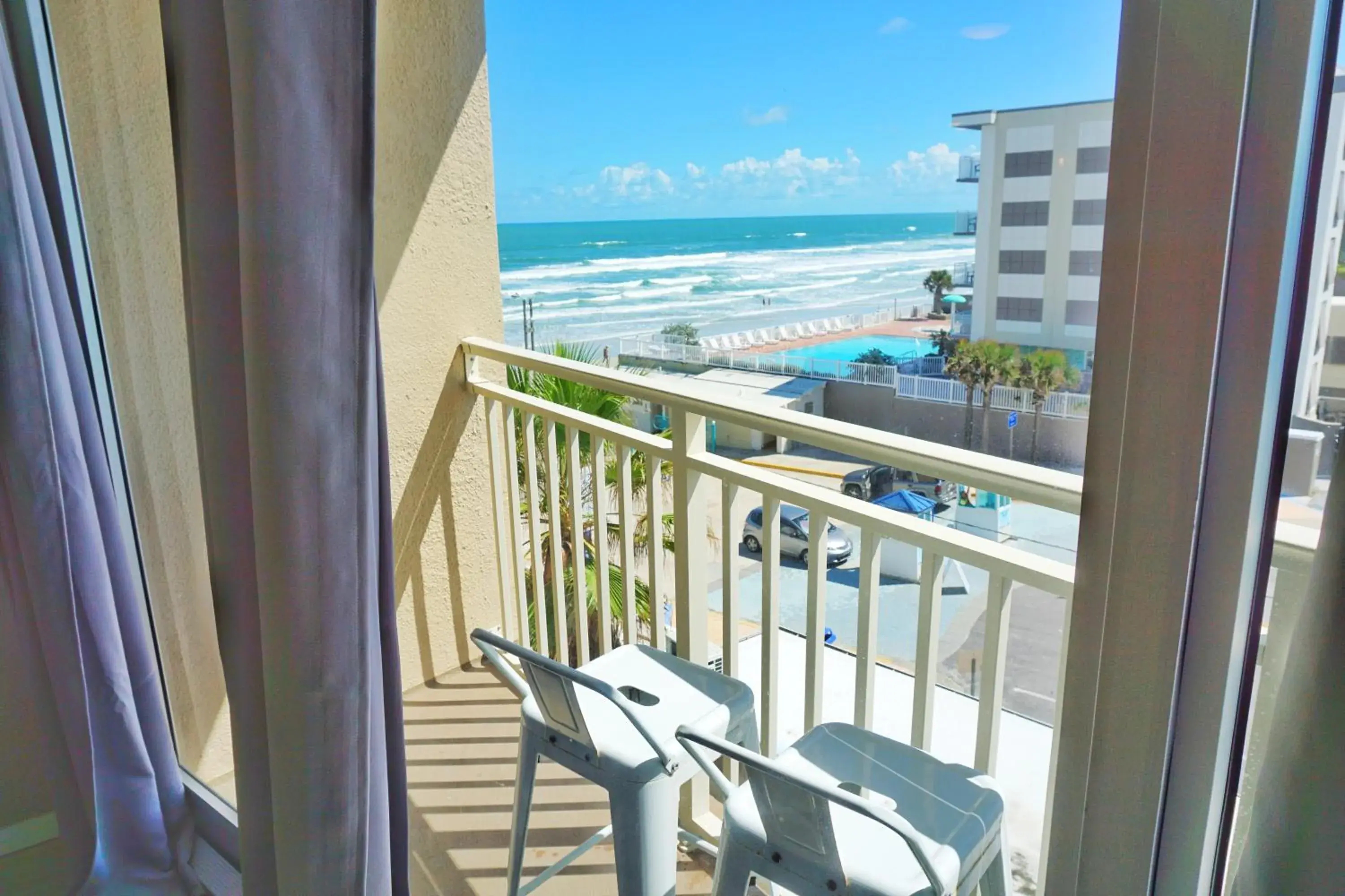 Balcony/Terrace in Daytona Inn Beach Resort