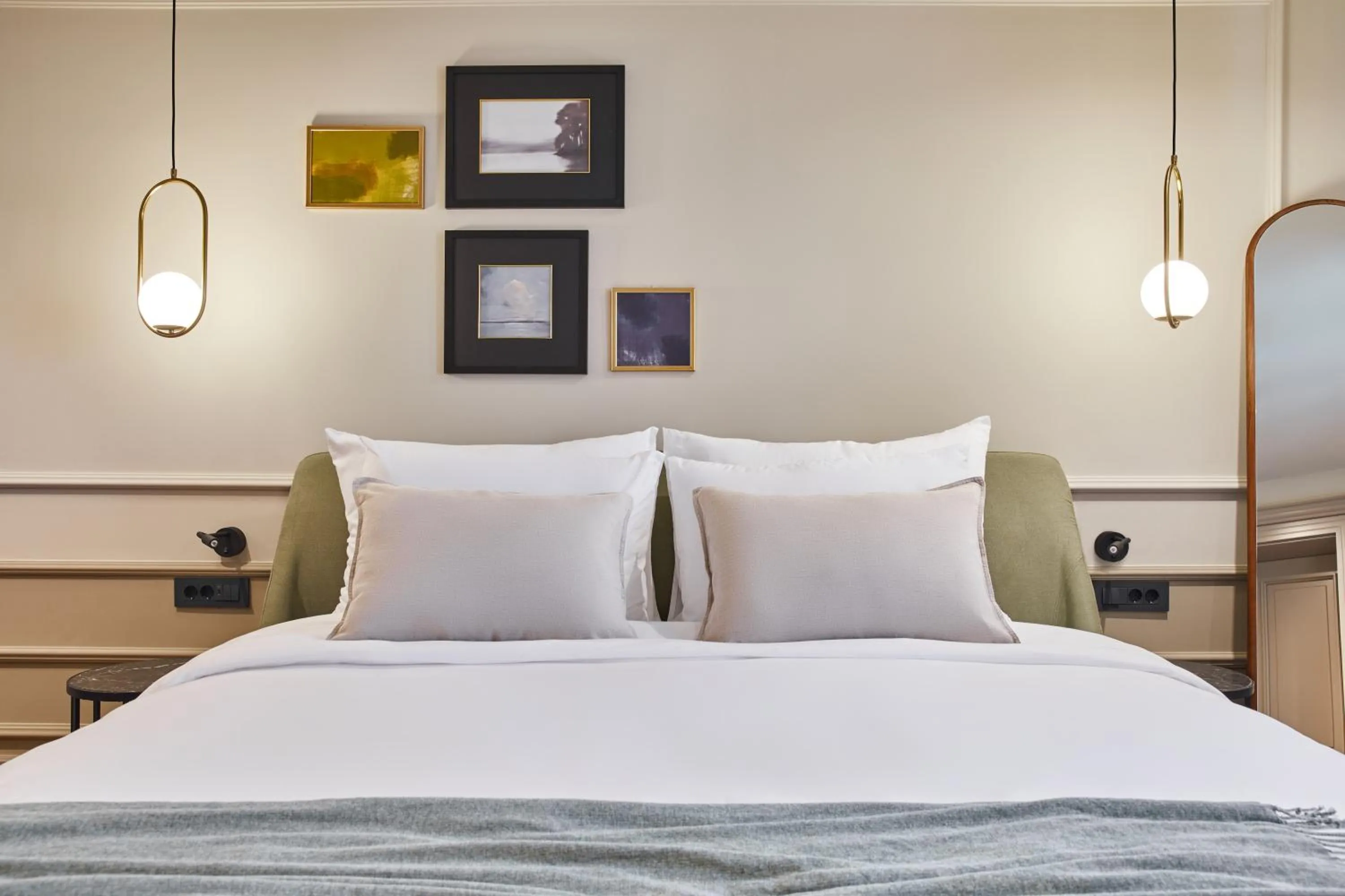 Bed in Martis Forum Heritage Hotel & Residence