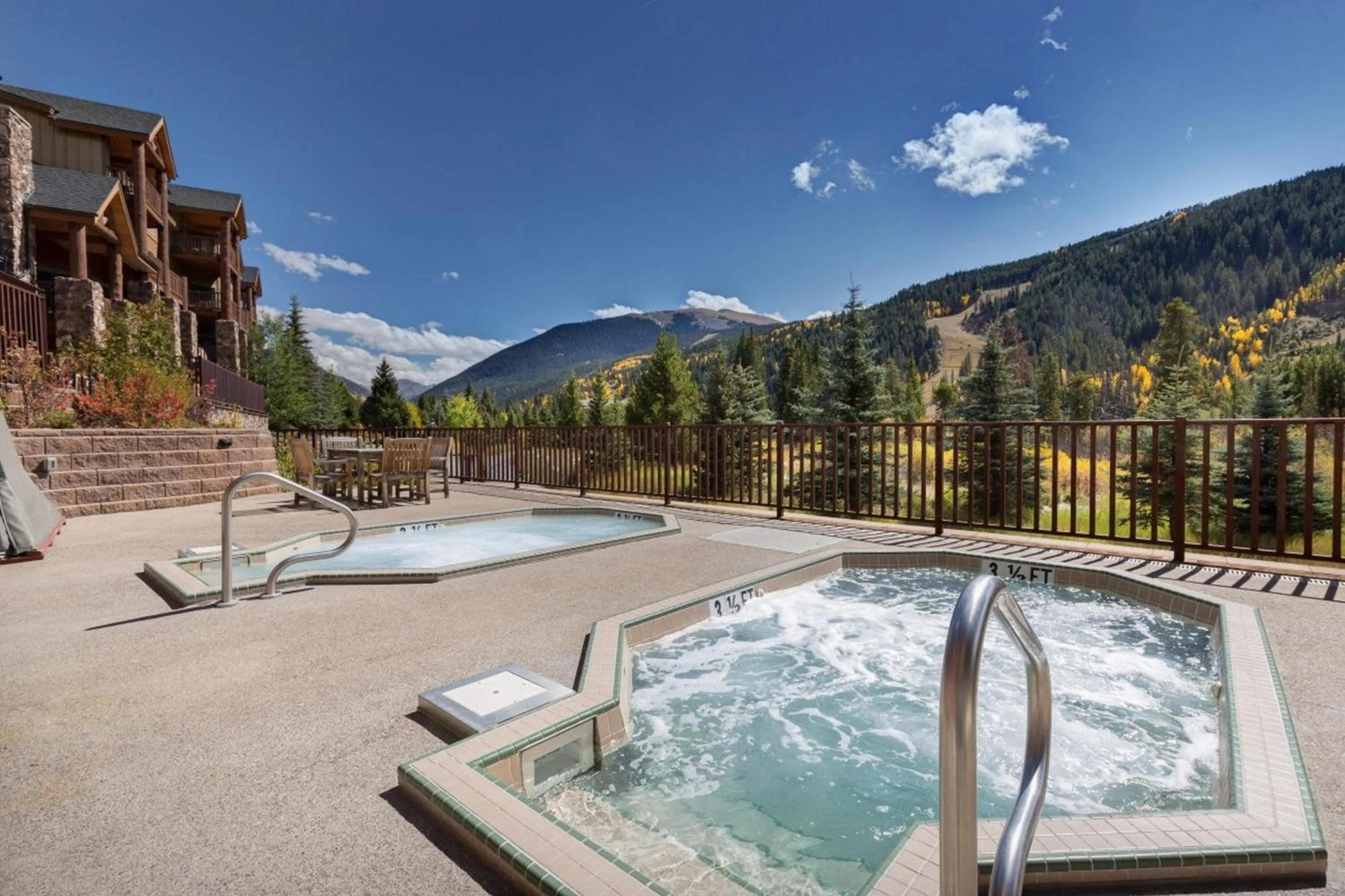 Spa and wellness centre/facilities in Hidden River Lodge by Summit County Mountain Retreats