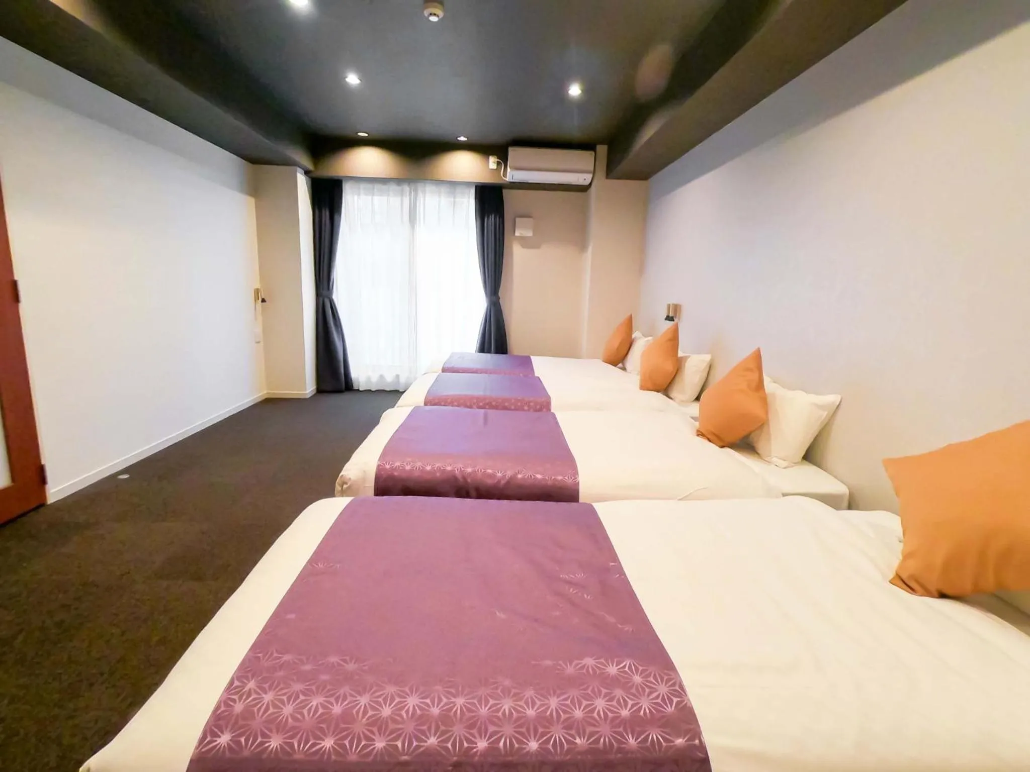 Bed in Hotel S-Presso West - Vacation STAY 9085