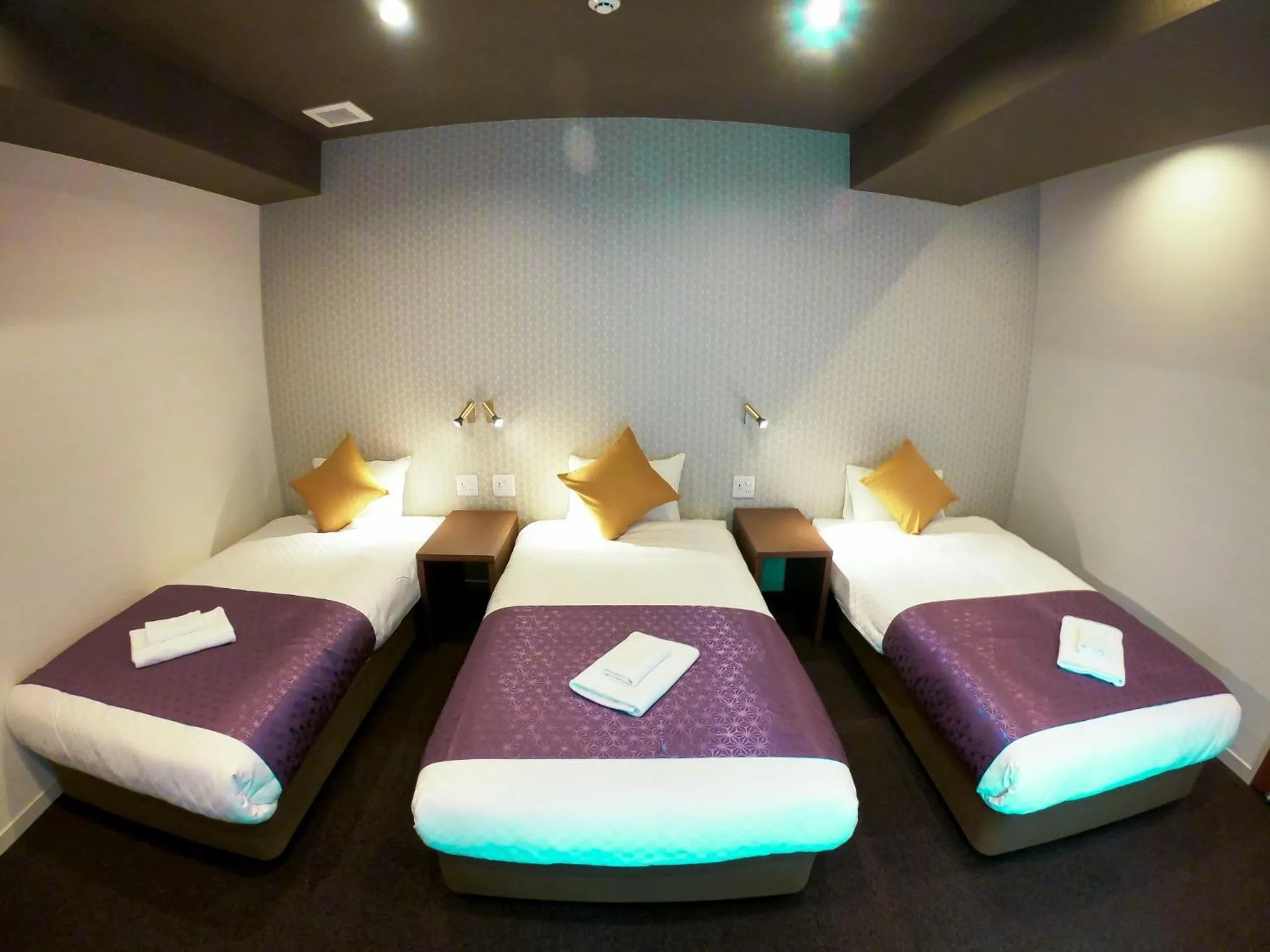 Bed in Hotel S-Presso West - Vacation STAY 9086