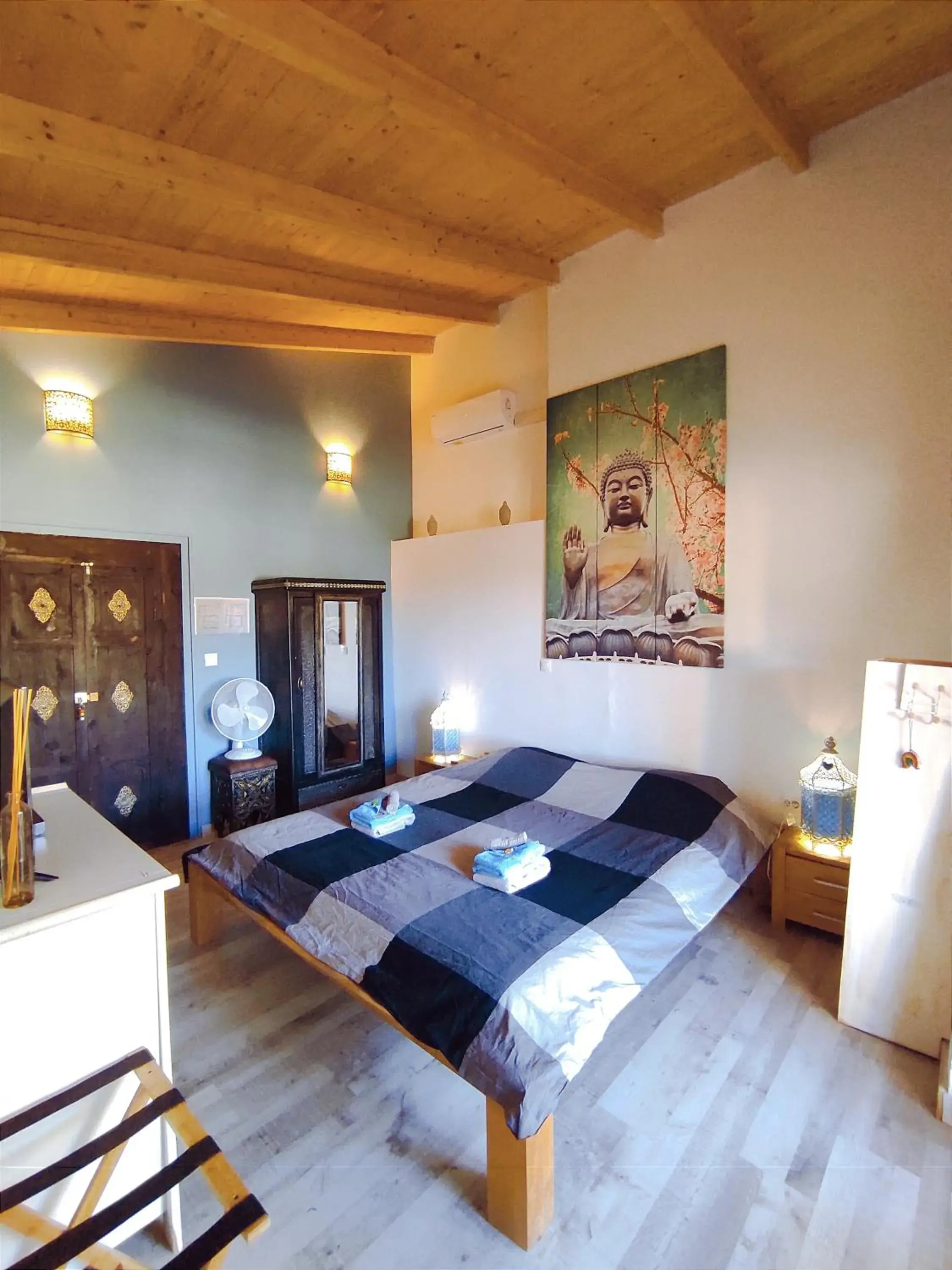 King Room with Balcony in Casa Pura Vida King Room with Balcony in Casa Pura Vida