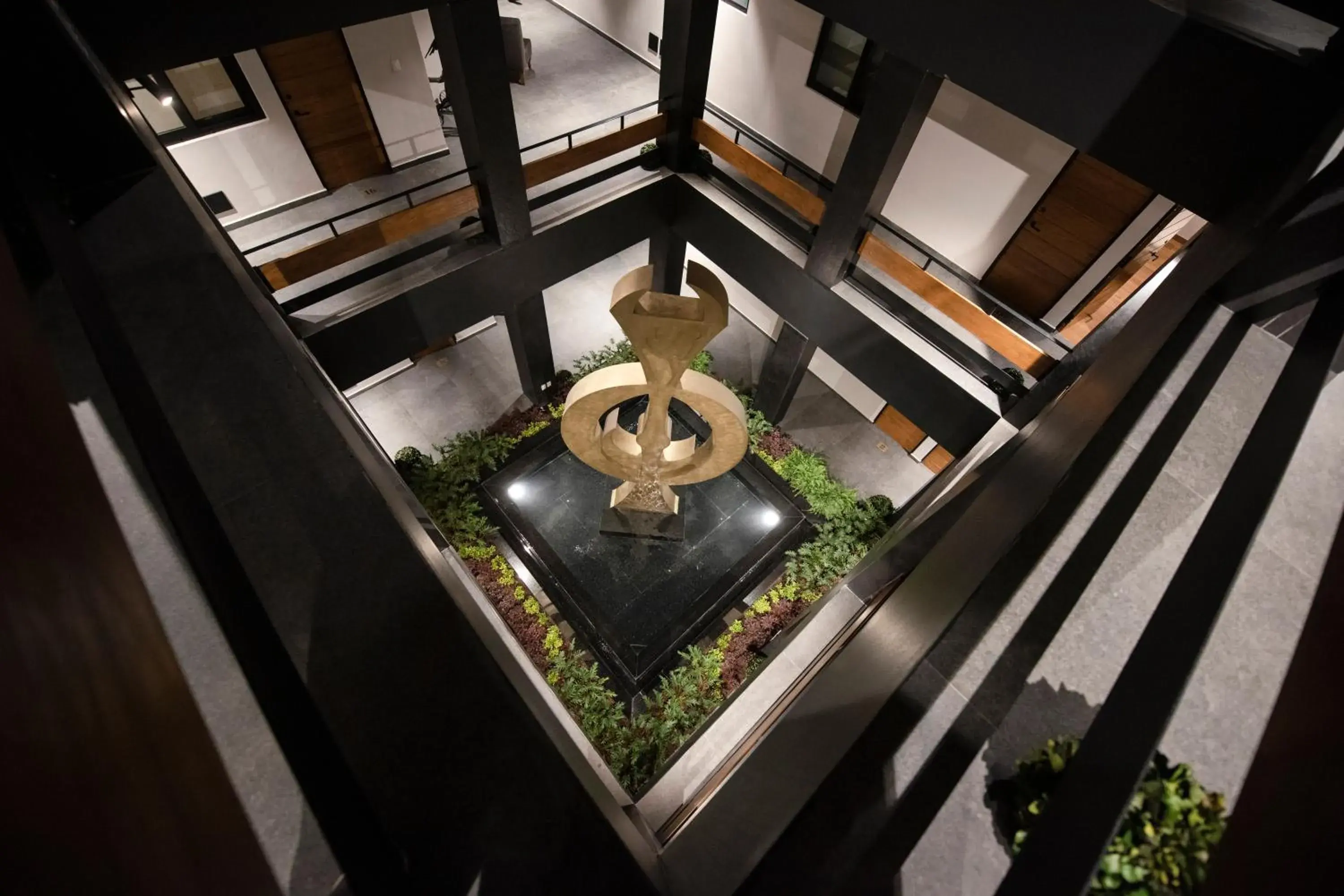 Property building in Hotel Madi Property building in Hotel Madi