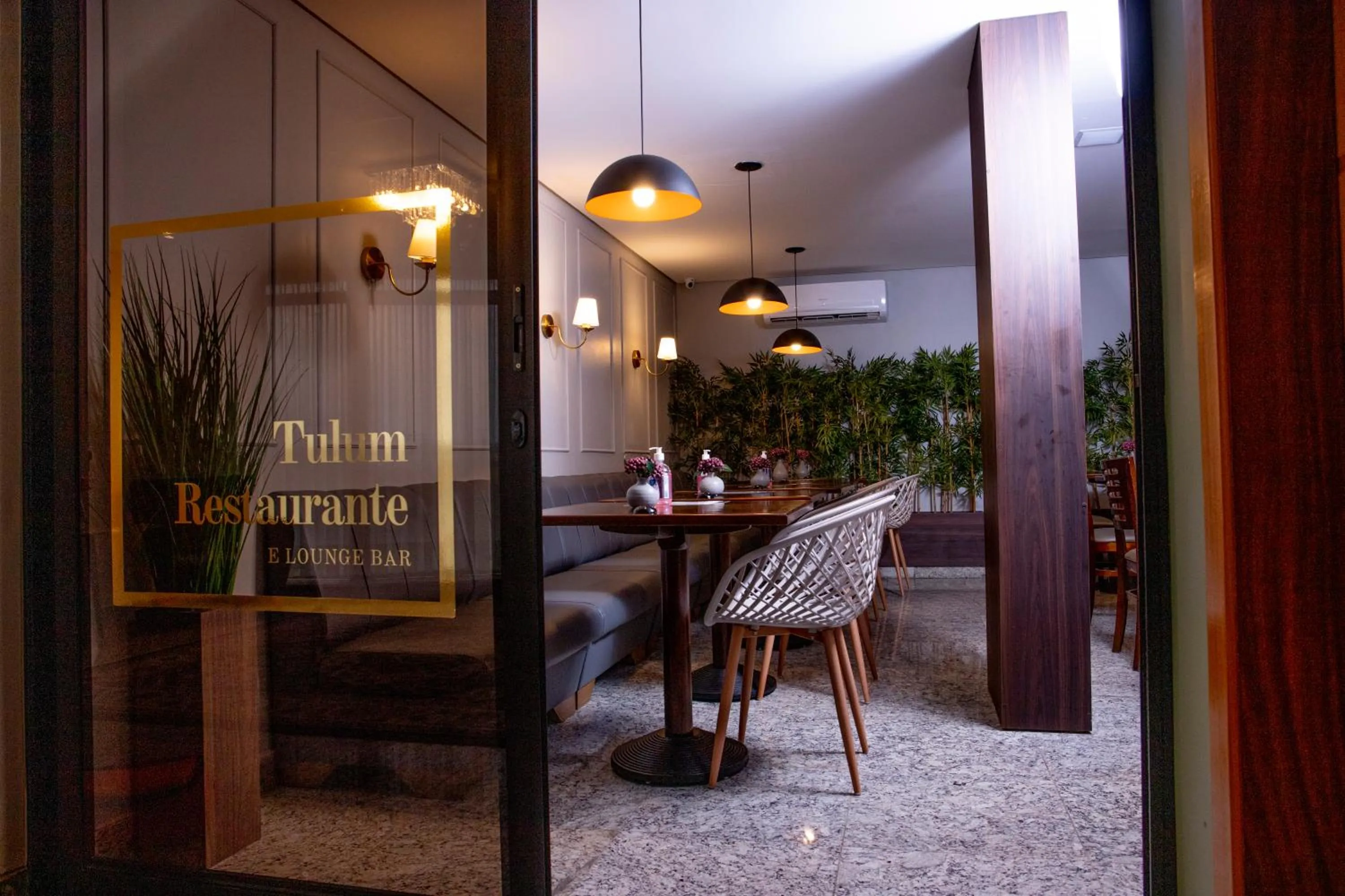 Restaurant/places to eat in Cancún Hotel by H Hotéis - Airport