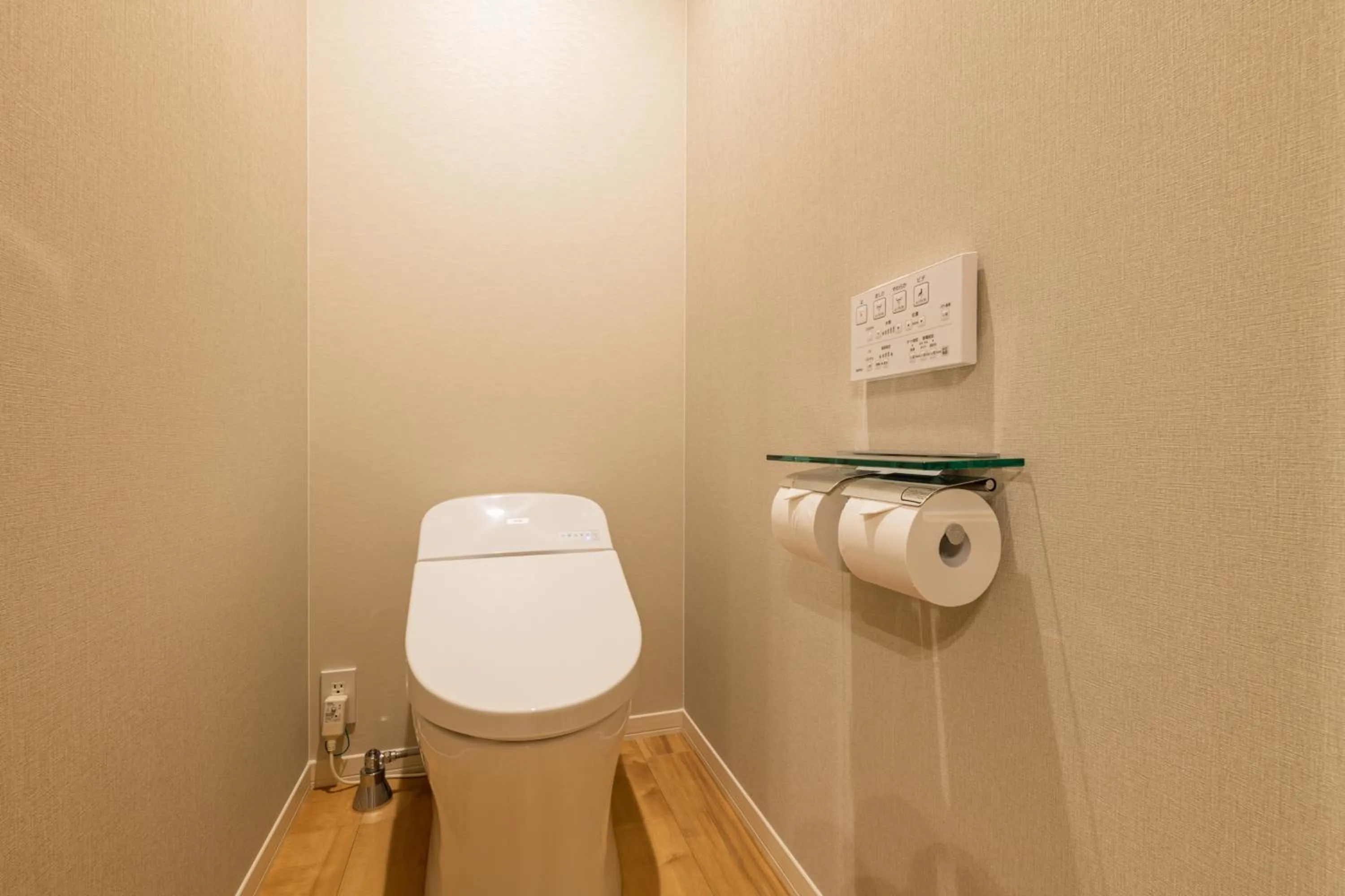 Photo of the whole room in GRAND BASE Nagasaki Chukagai