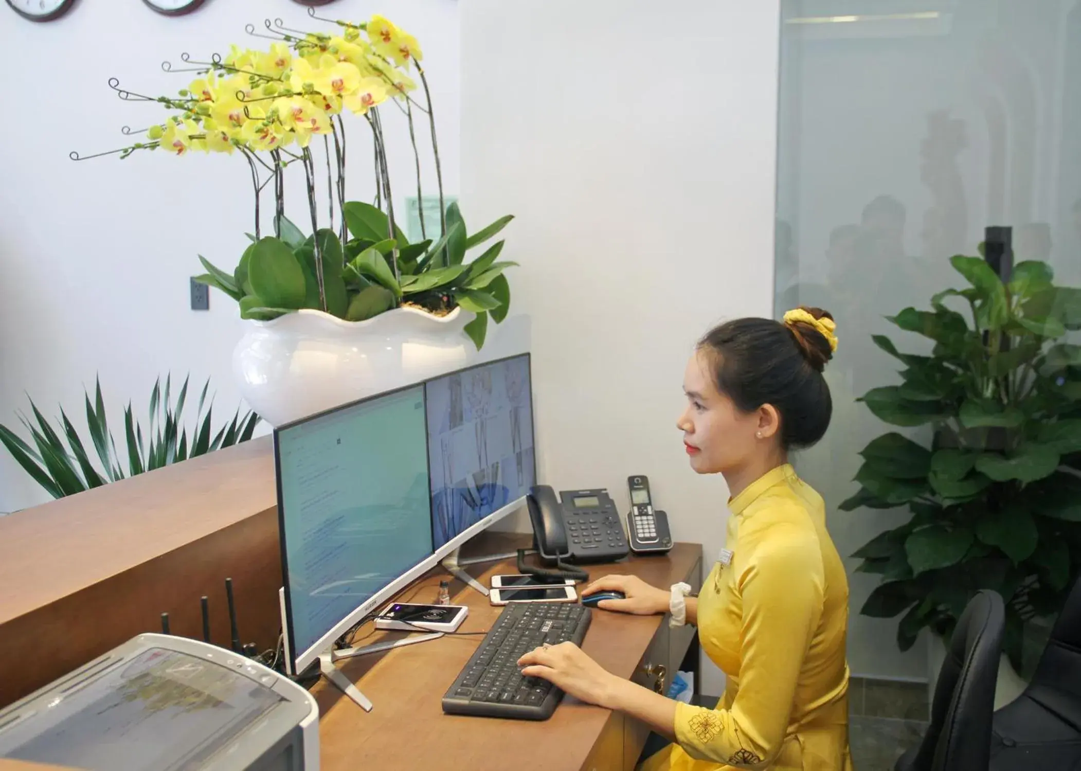 Lobby or reception in Golden Inn Hotel Lobby or reception in Golden Inn Hotel