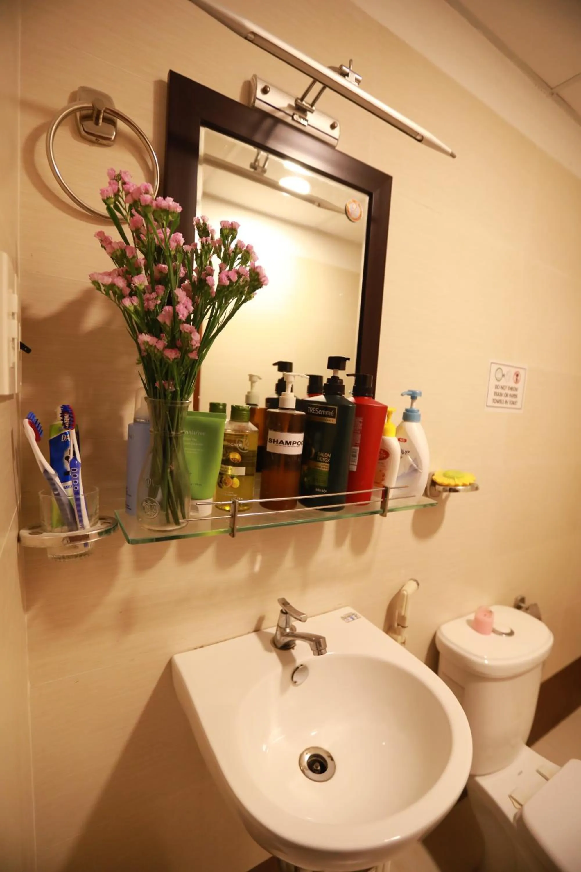 Bathroom in Du Homestay 1