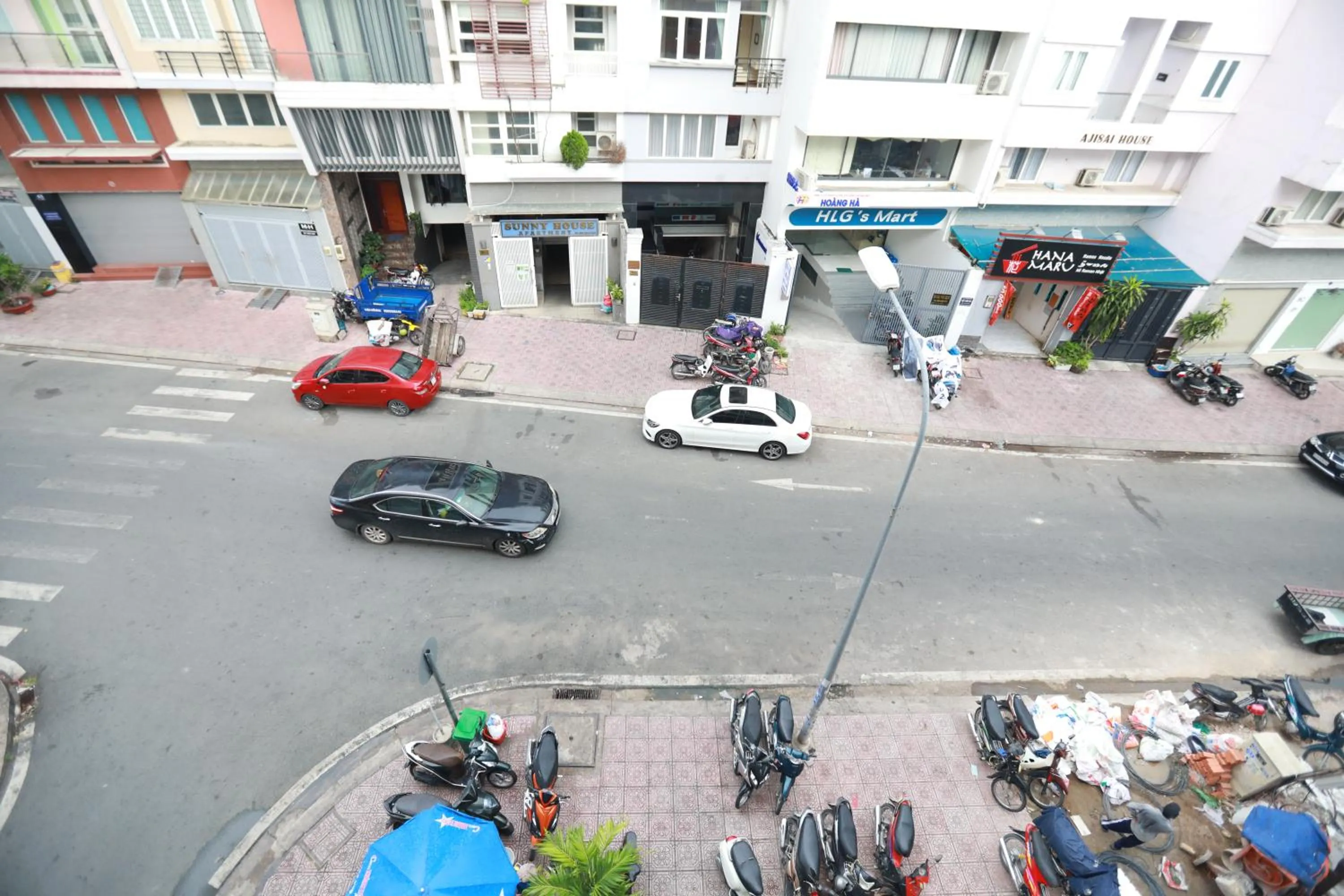 Property building in Du Homestay 1