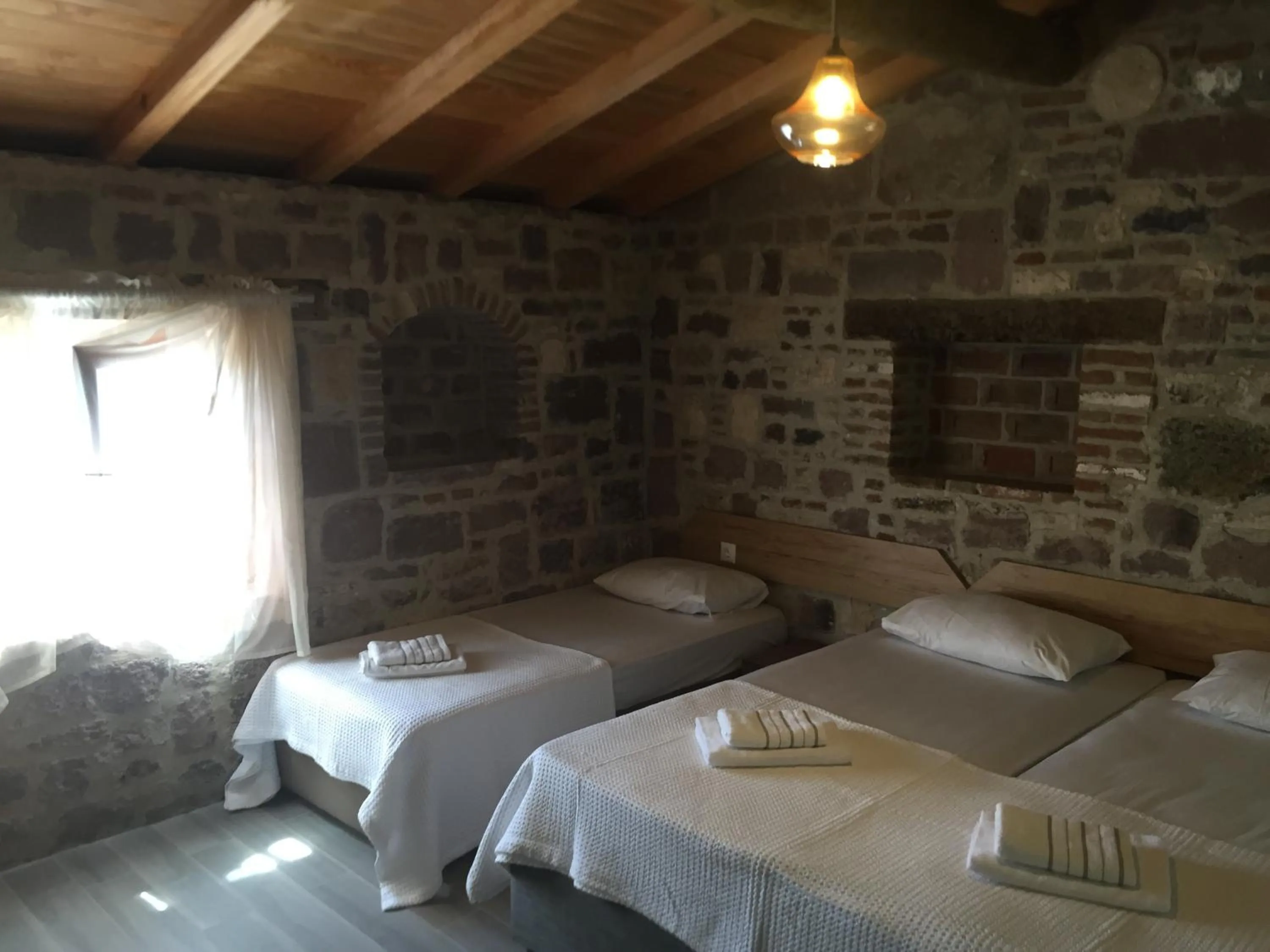 HAYAT ALTI OTEL ayvalık