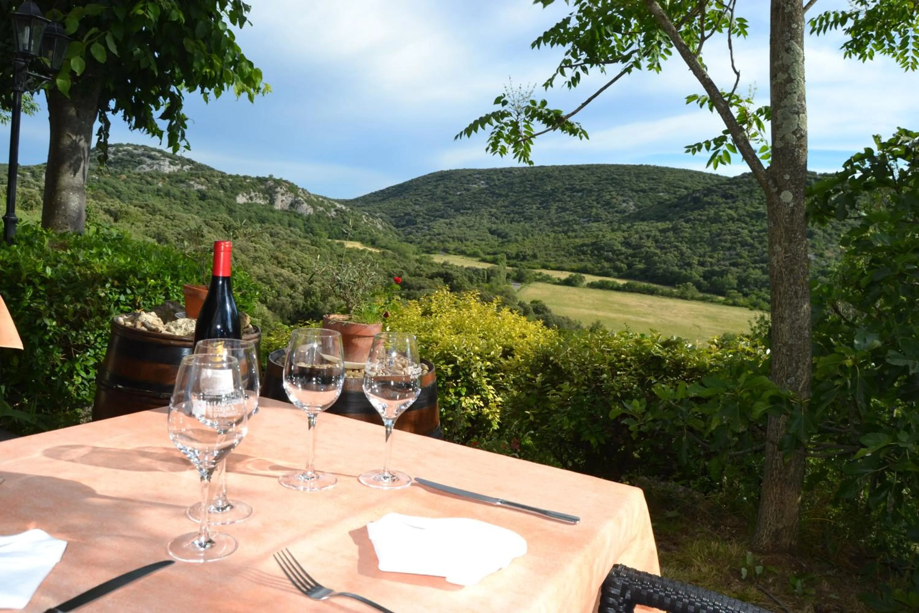 Restaurant/places to eat in Auberge de Saugras