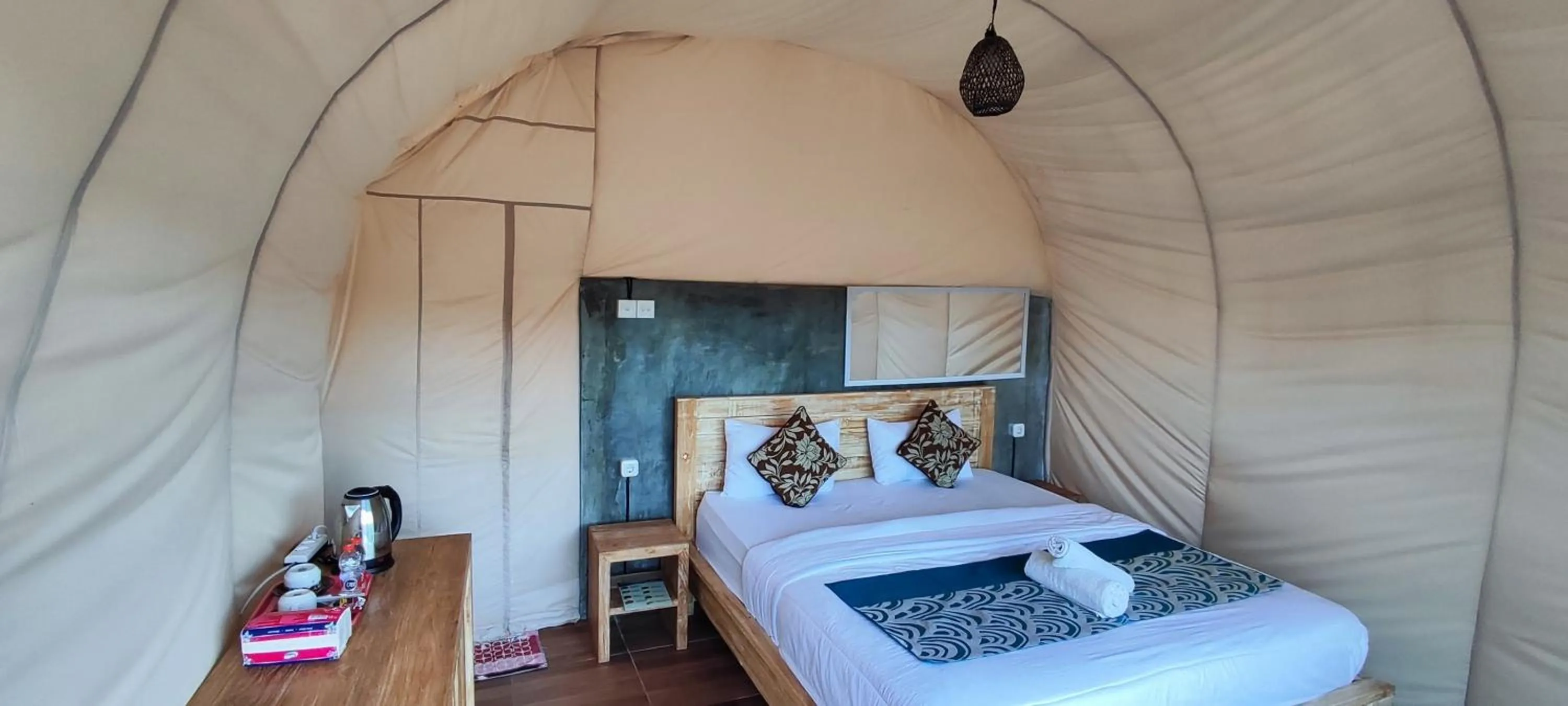 Bed in Villa Kedisan Lakeview