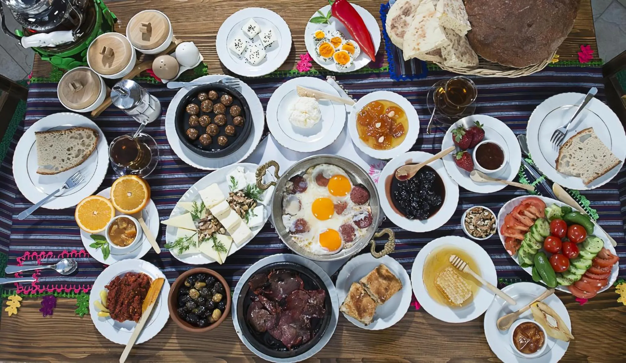 Breakfast in Tuğhan Hotel
