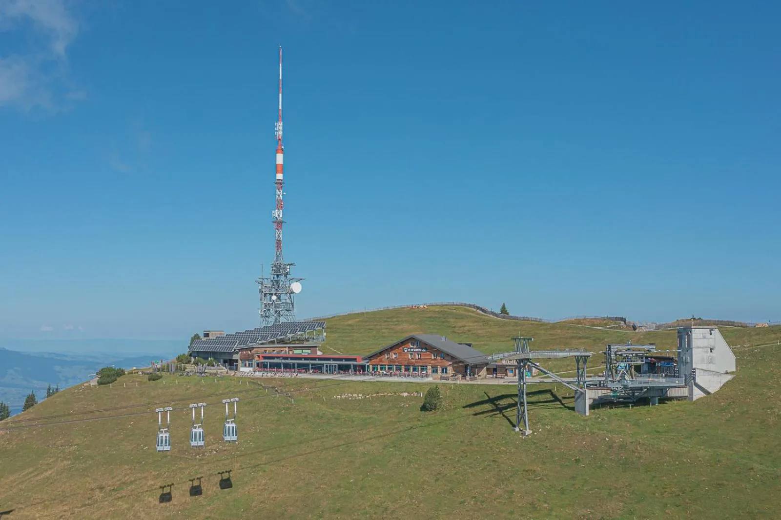 Property building in Berghaus Niederhorn