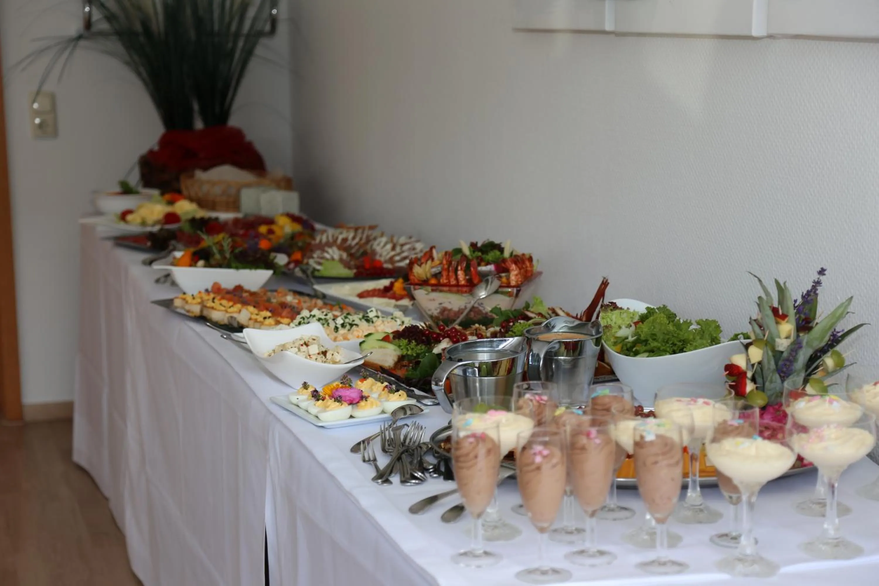 Buffet breakfast in Lindenhotel Stralsund
