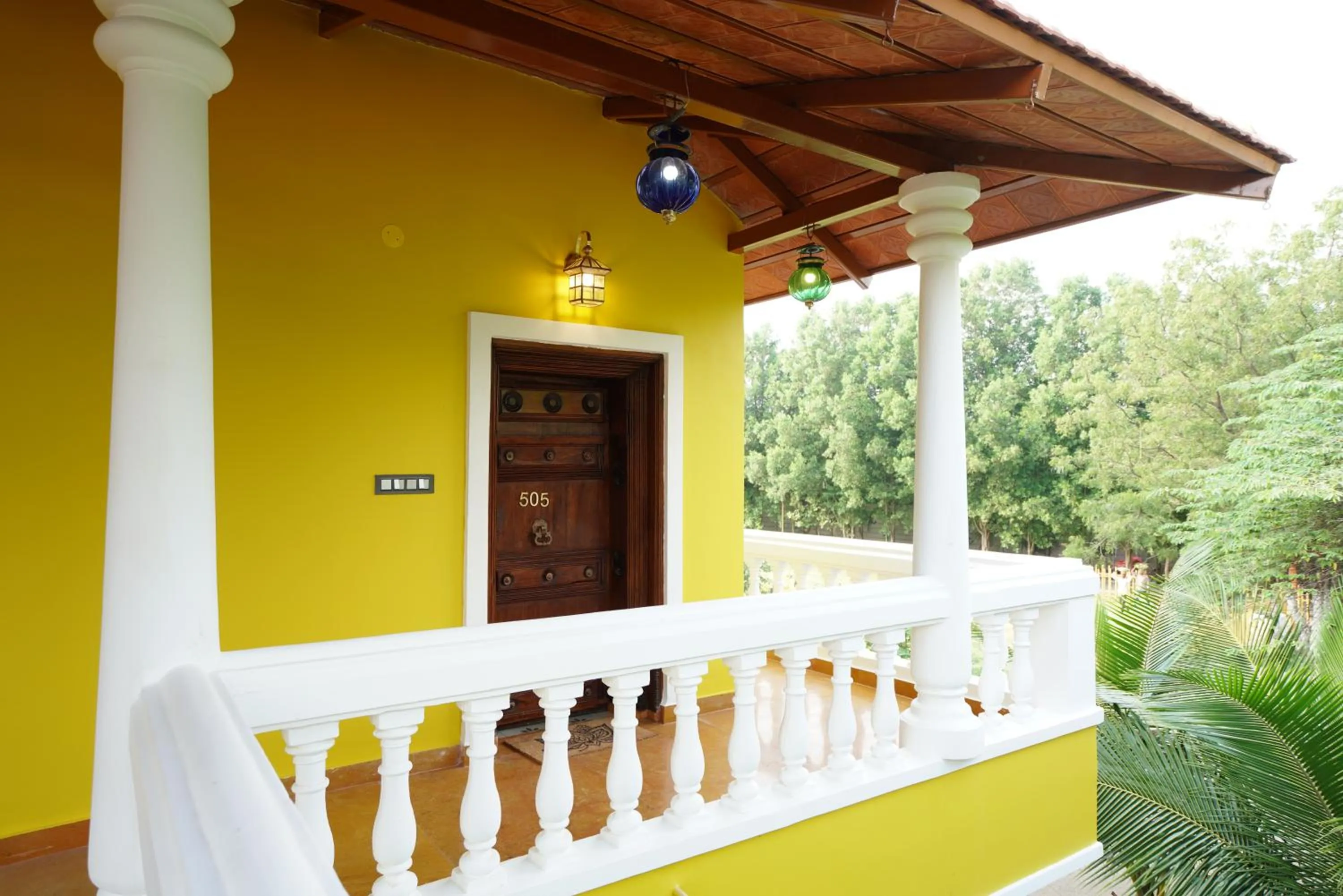Balcony/Terrace in Brown Town Resort & Spa