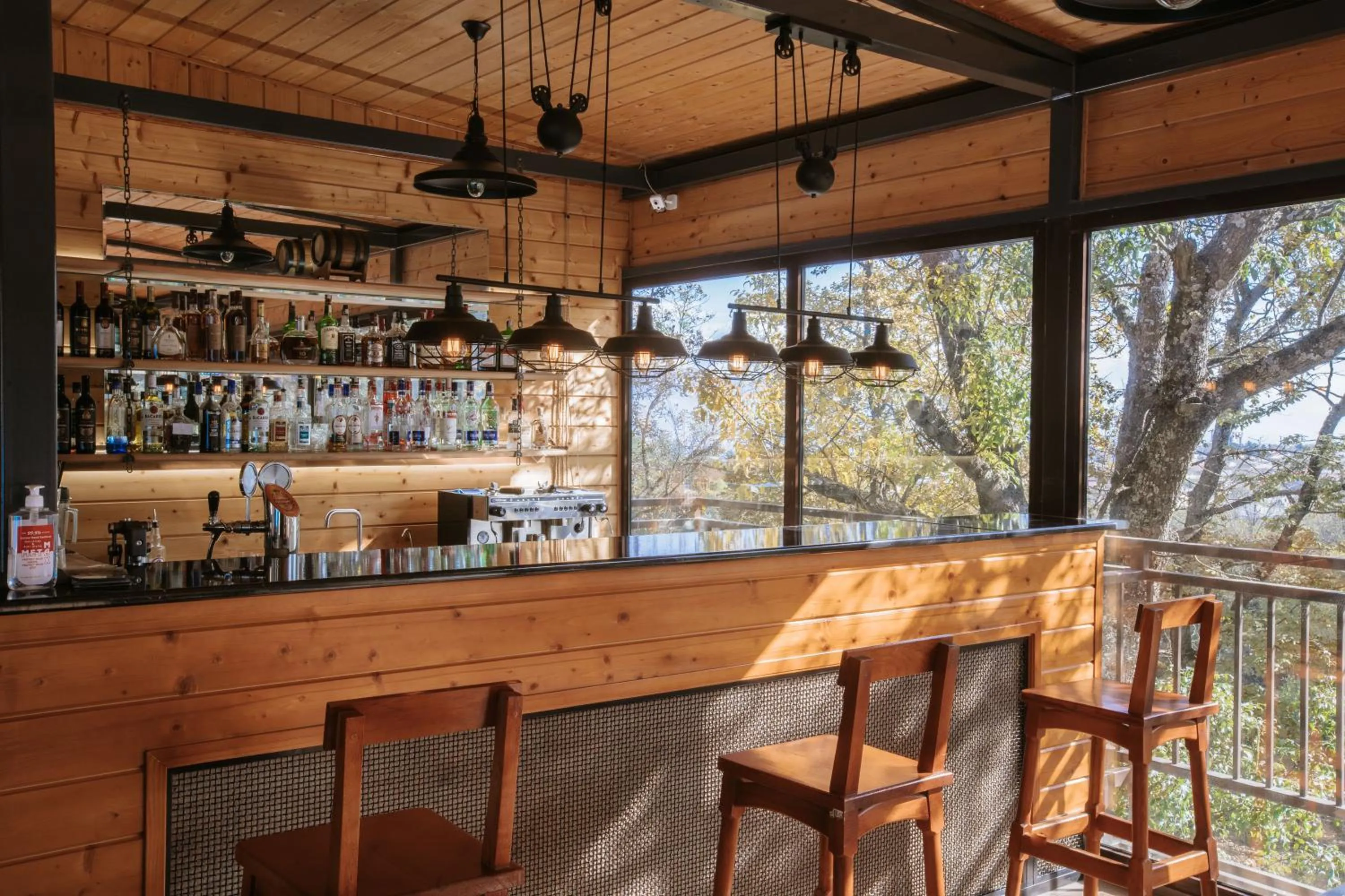 Lounge or bar in Zuzumbo Resort & Spa