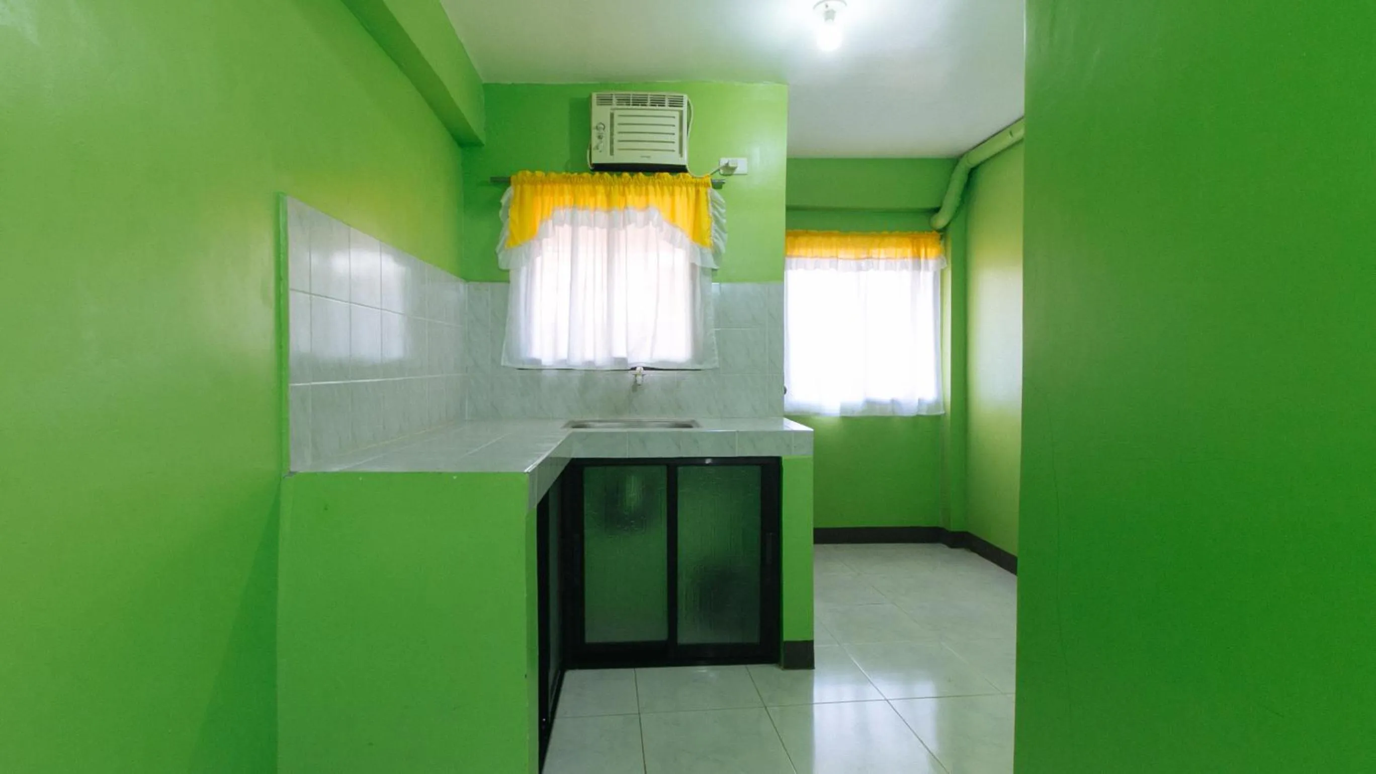 Bedroom in RedDoorz Plus near Municipality of Luisiana Laguna