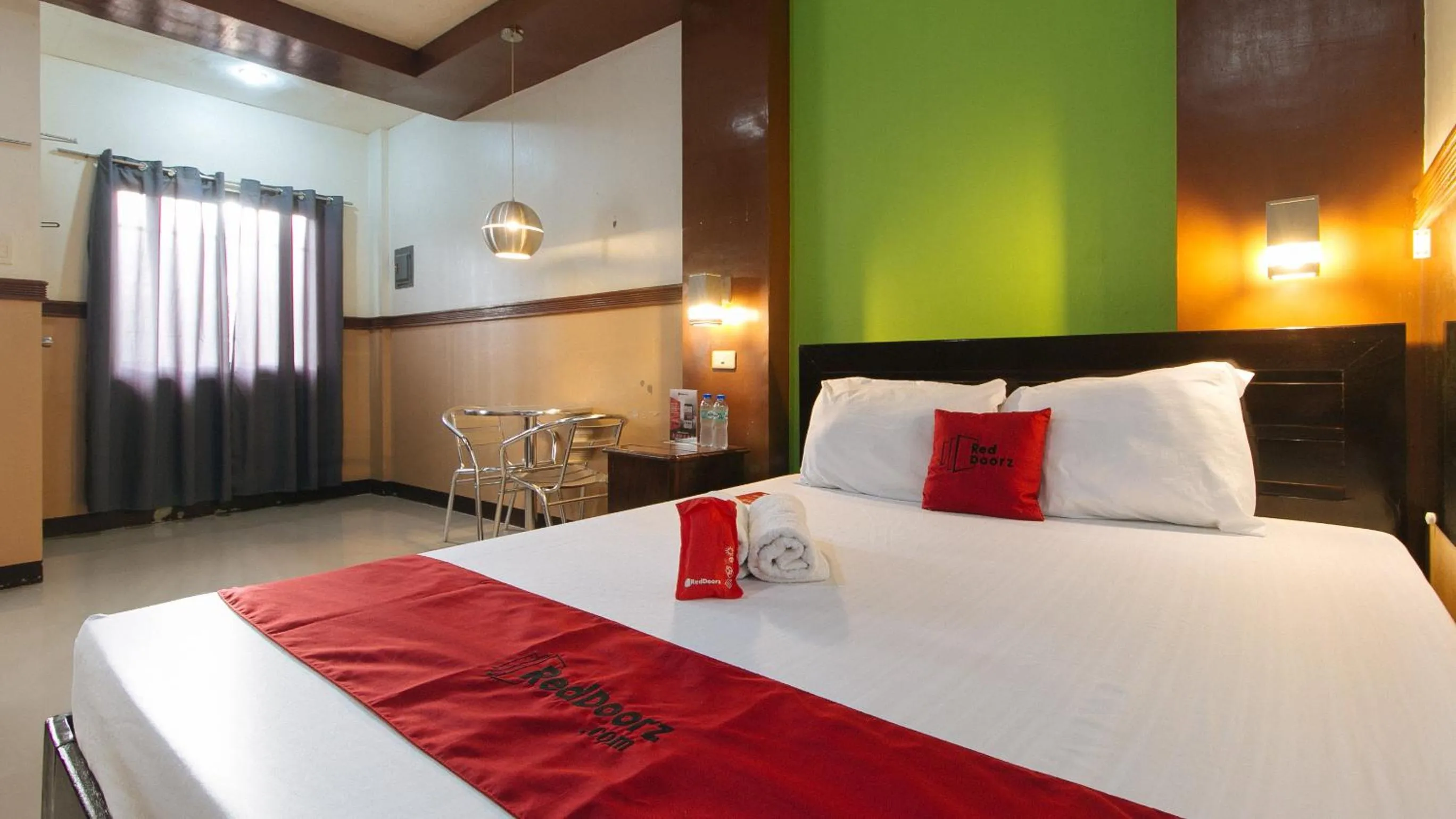 Bed in RedDoorz Plus near Municipality of Luisiana Laguna