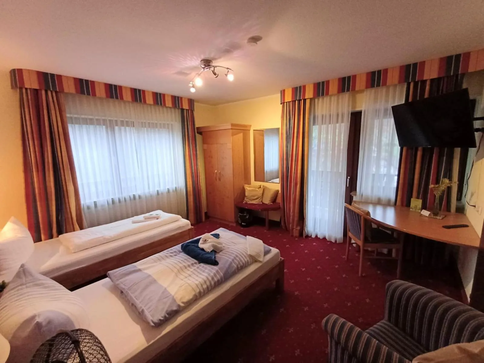 Bedroom in Günstige Zimmer im Spessart