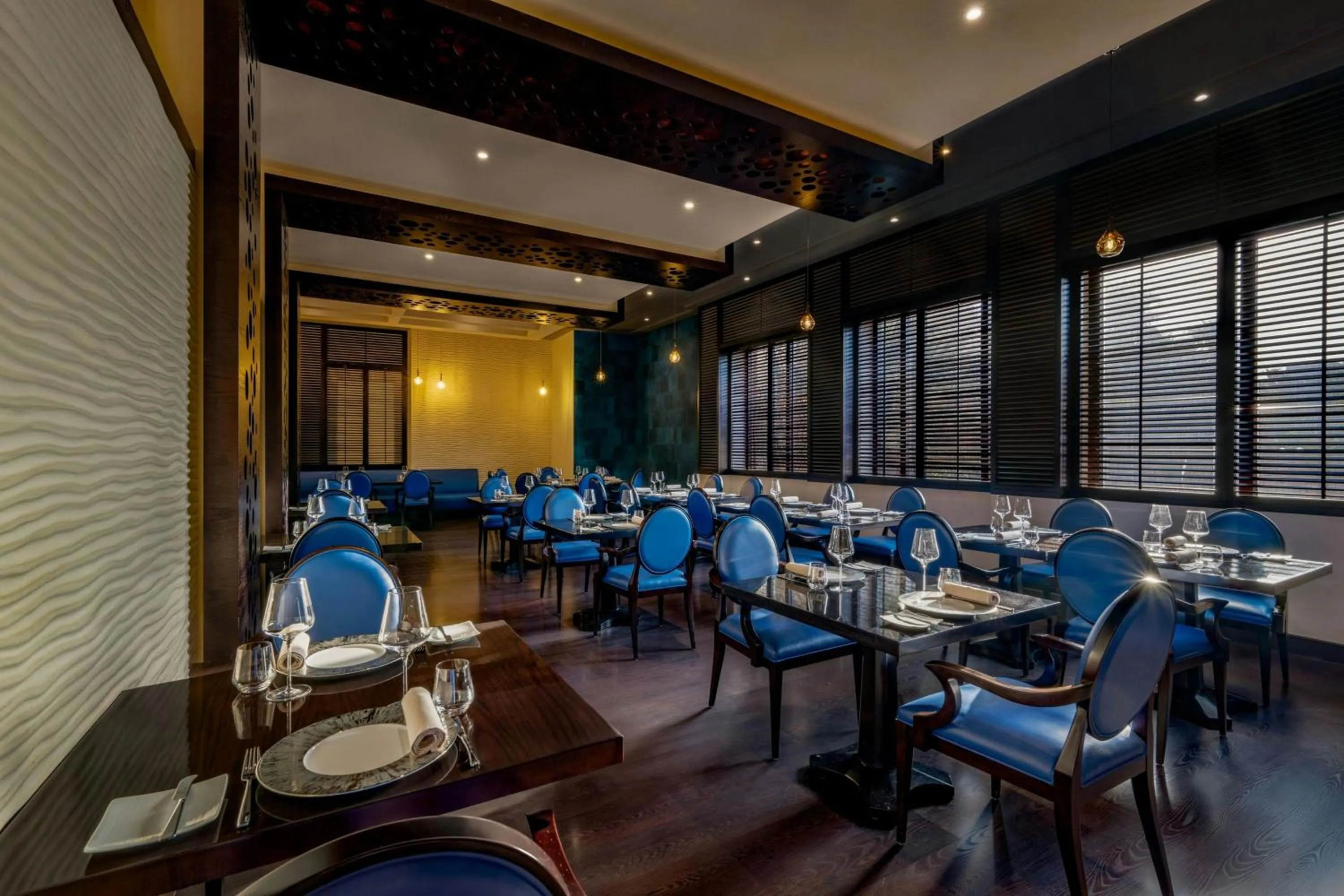 Restaurant/places to eat in Gulf Hotel Bahrain Convention and SPA