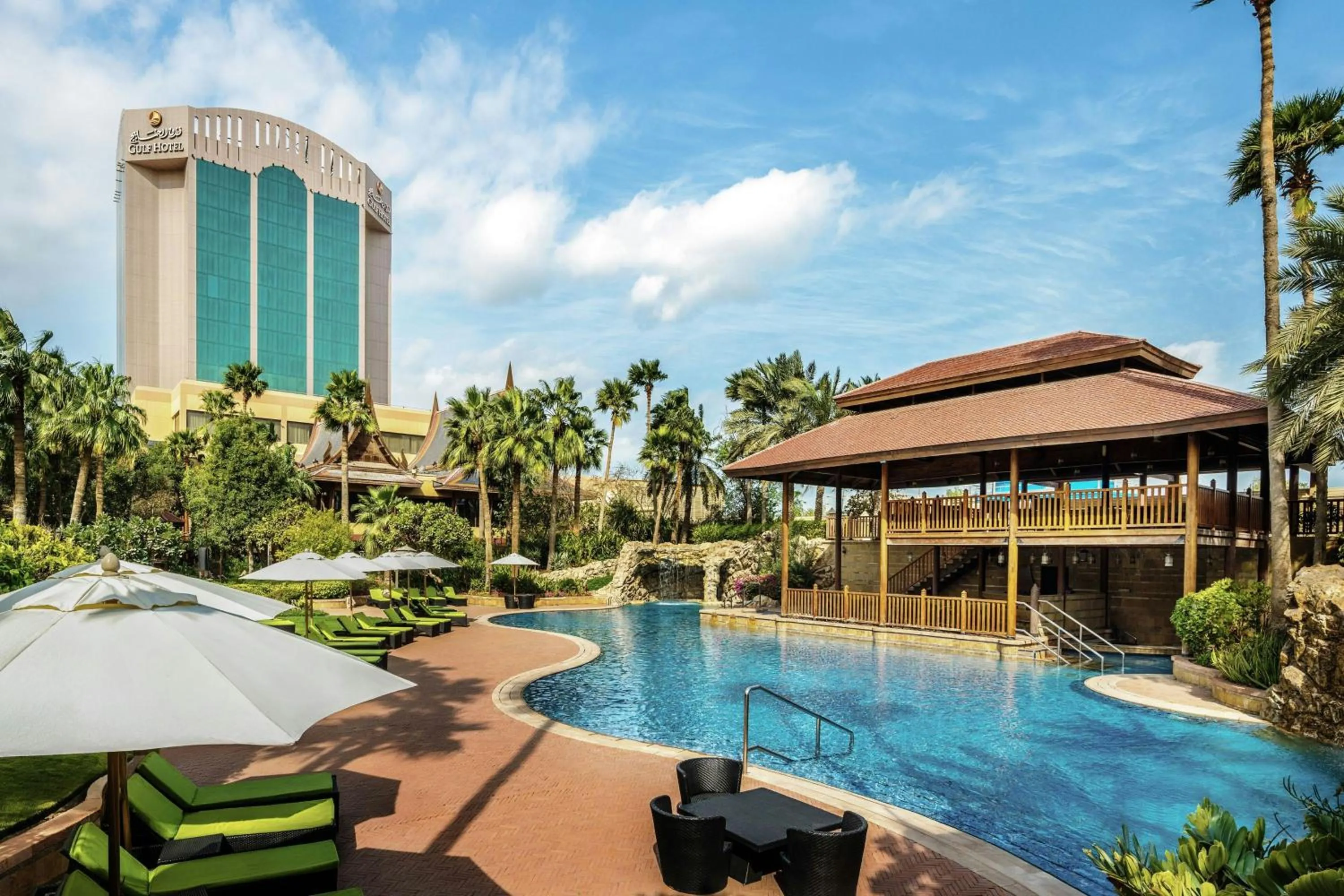 Swimming pool in Gulf Hotel Bahrain Convention and SPA