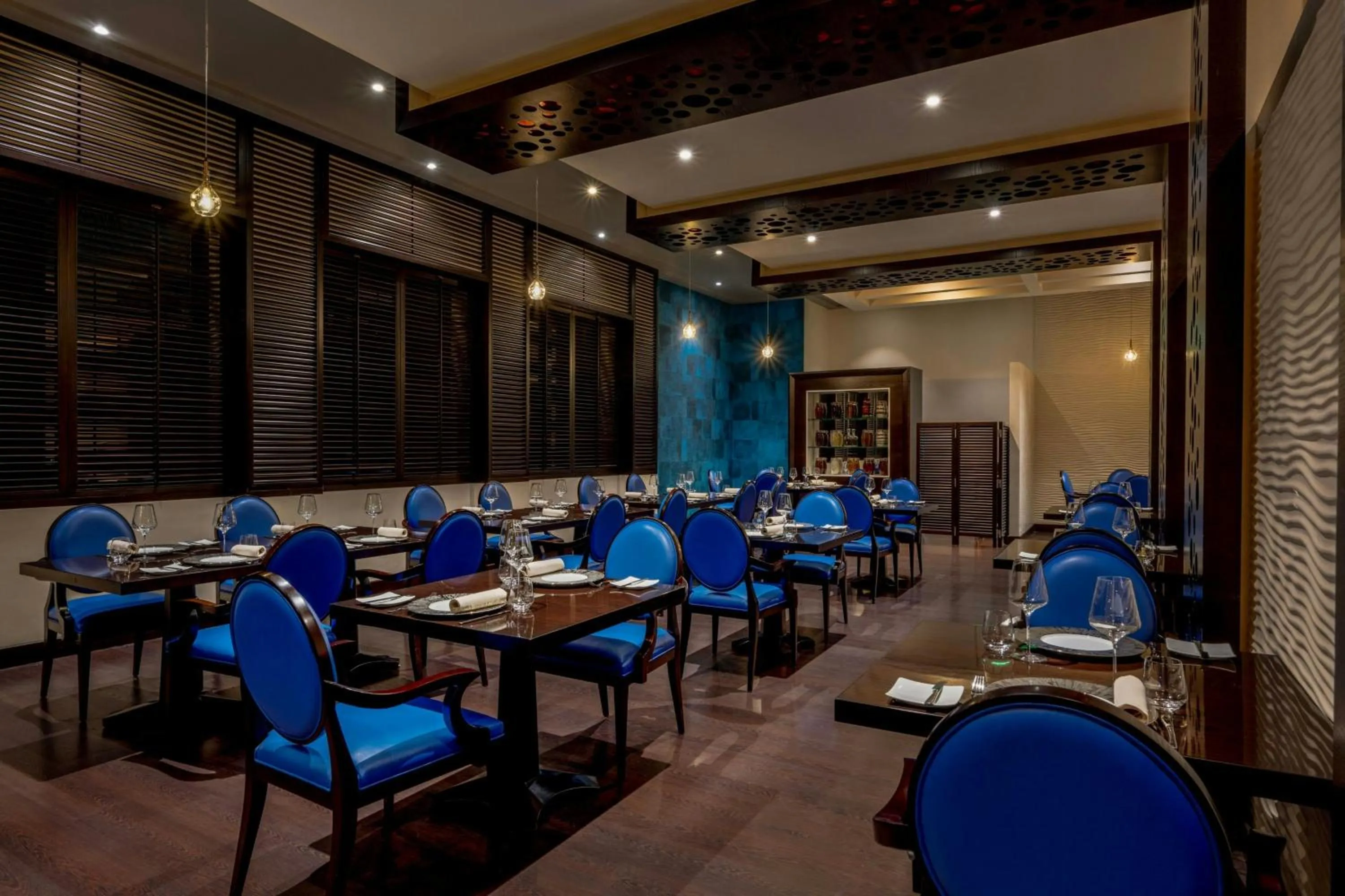 Restaurant/places to eat in Gulf Hotel Bahrain Convention and SPA