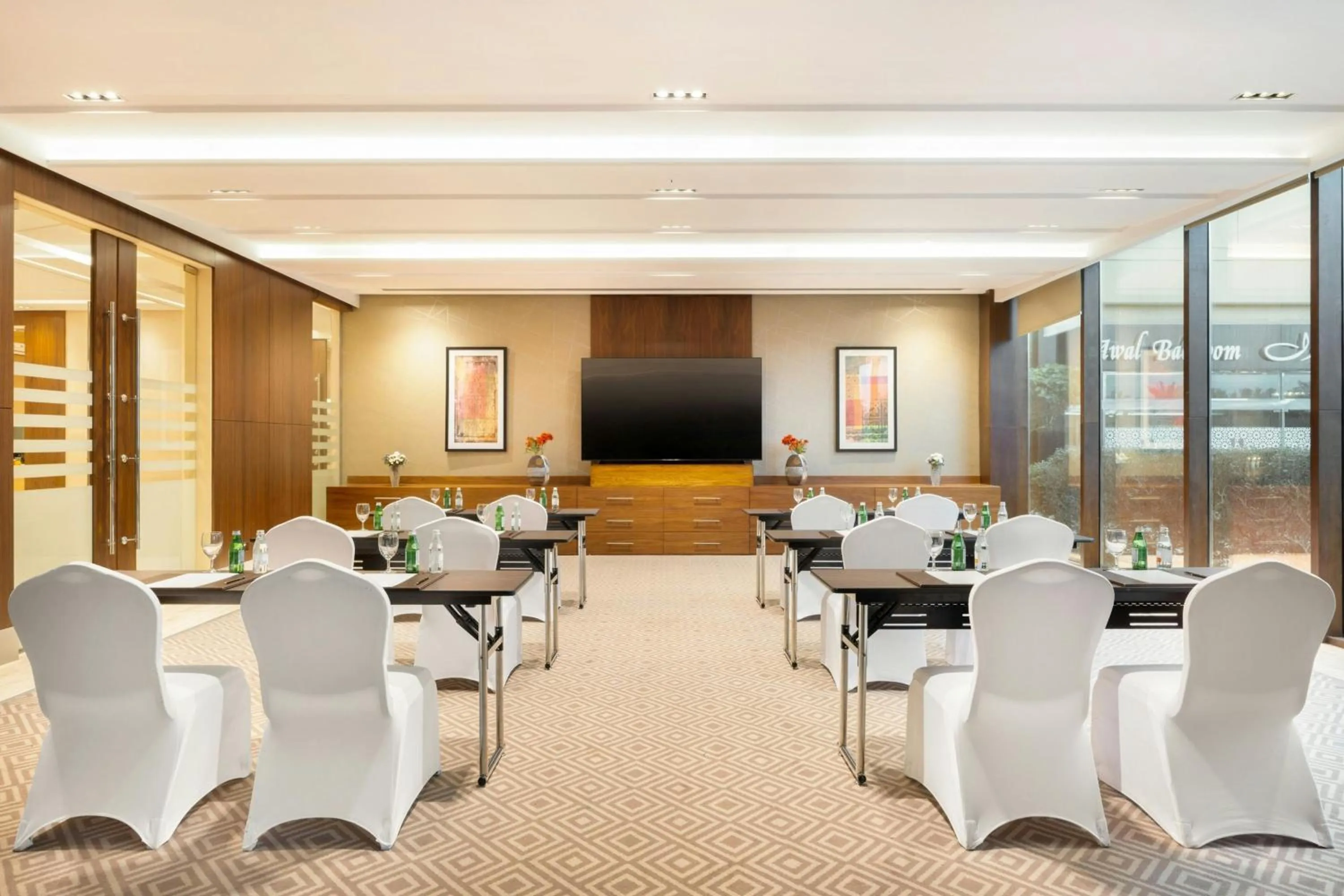 Meeting/conference room in Gulf Hotel Bahrain Convention and SPA