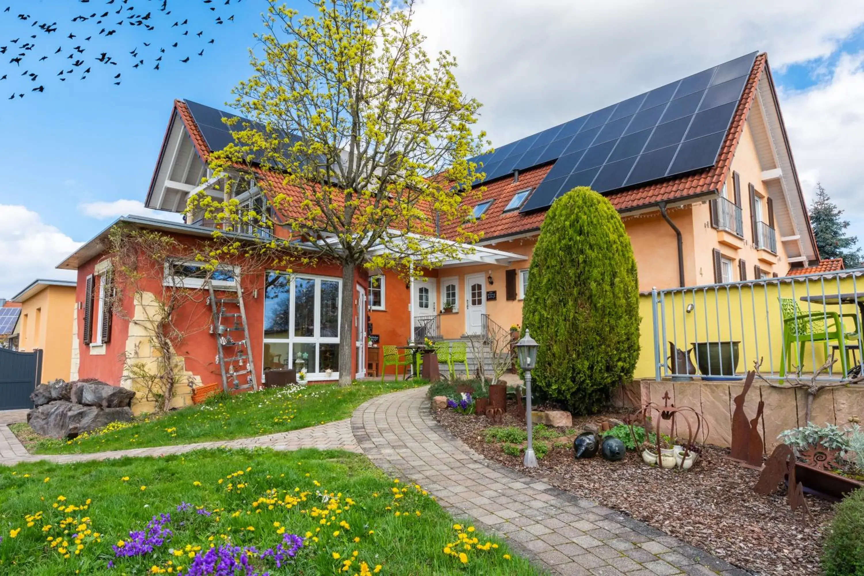 Hotel & Gästehaus Im Ziegelweg KLIMATISIERT Eintrittskarten für den Europa-Park erhalten Sie garantiert über uns Hotel & Gästehaus Im Ziegelweg KLIMATISIERT Eintrittskarten für den Europa-Park erhalten Sie garantiert über uns