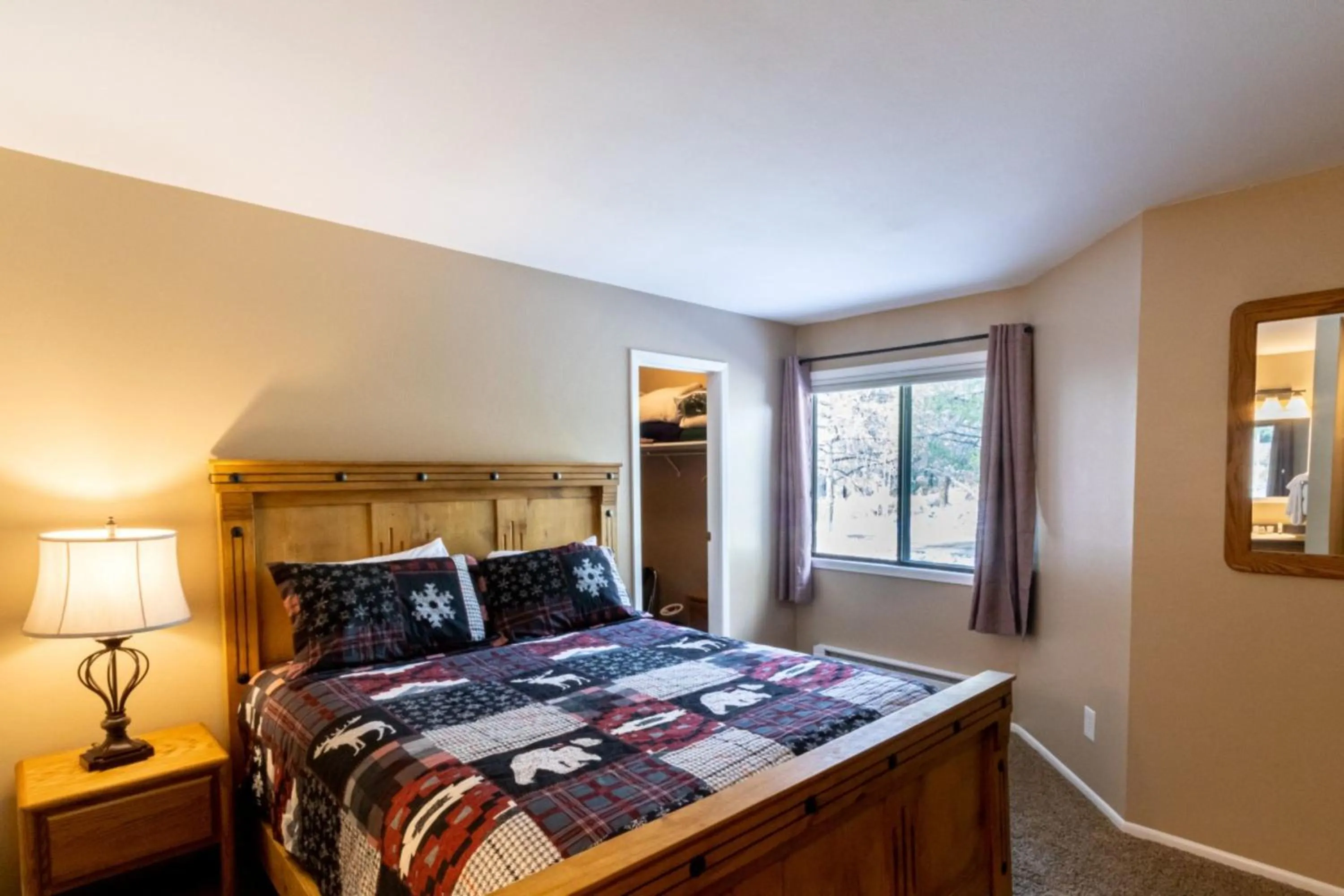 Bedroom, Bed in Flying Dutchman by Summit County Mountain Retreats