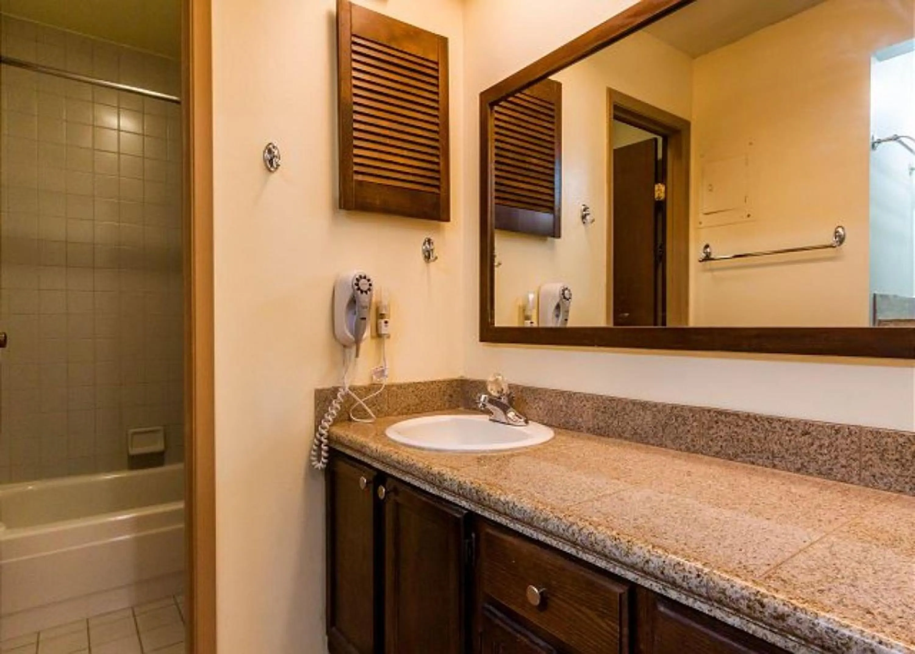 Bathroom in Flying Dutchman by Summit County Mountain Retreats