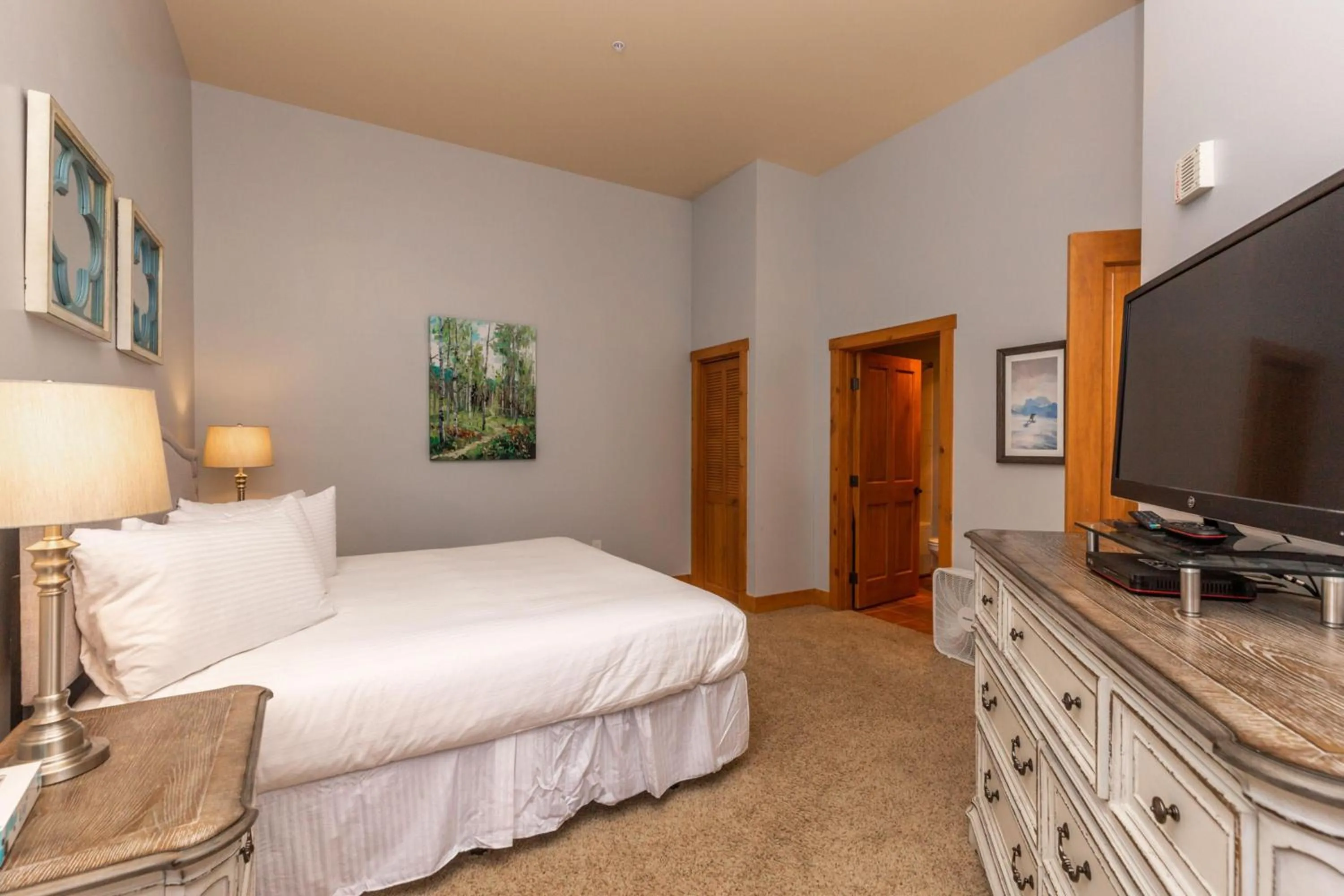 Bedroom in Expedition Station by Summit County Mountain Retreats
