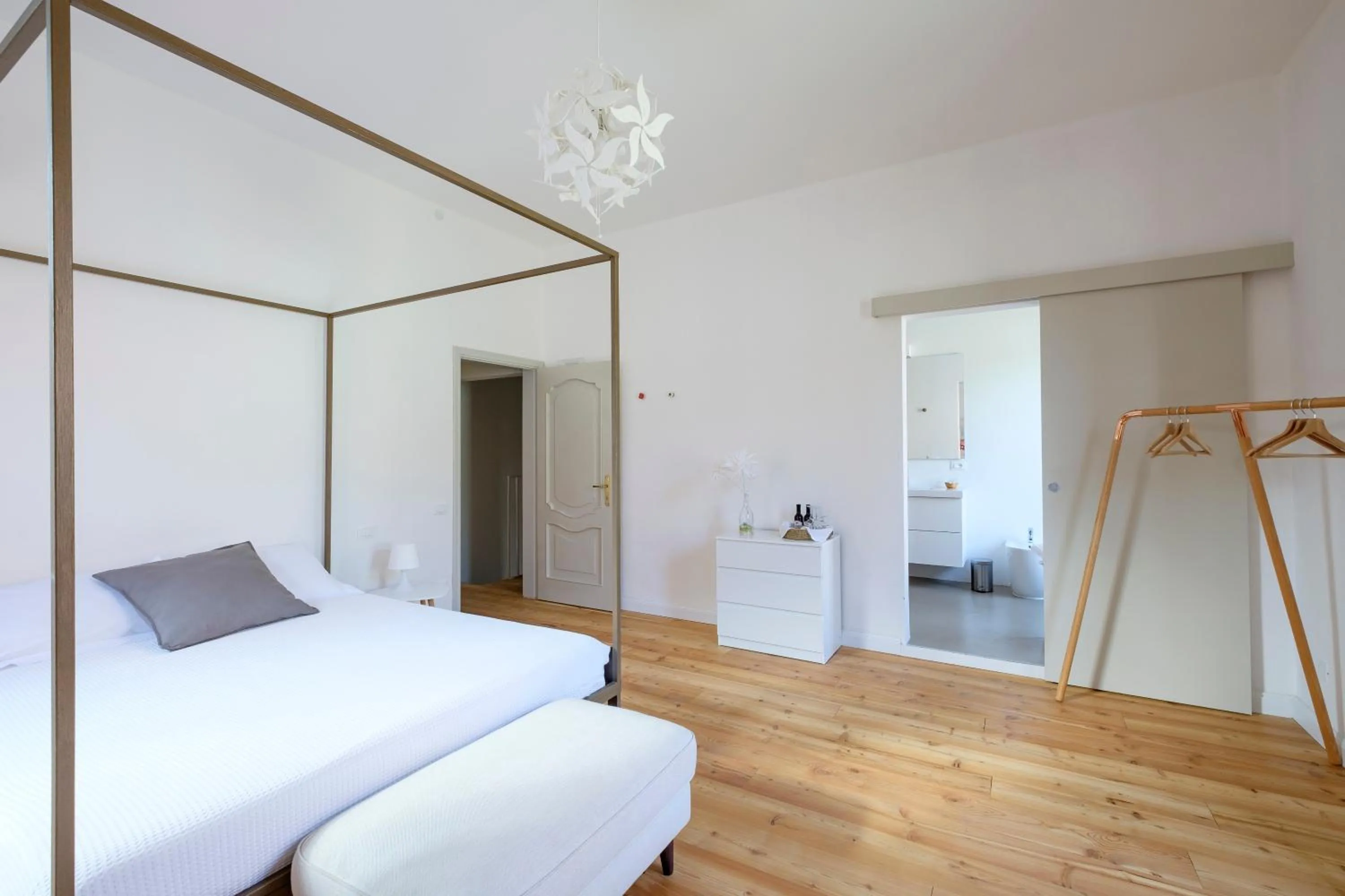 Bedroom, Bed in QuarantaVasi