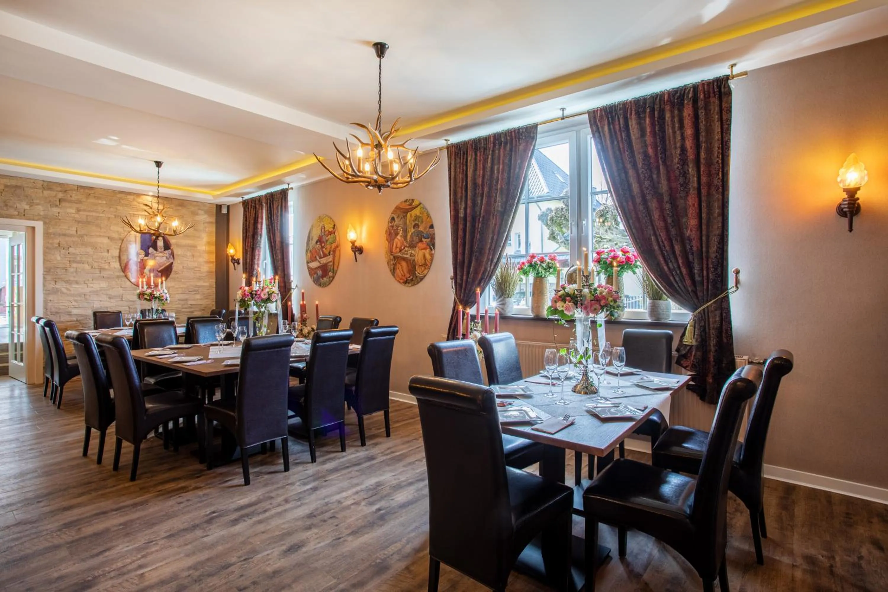 Restaurant/places to eat in The Little Britain Inn Themed Hotel One of a Kind In Europe