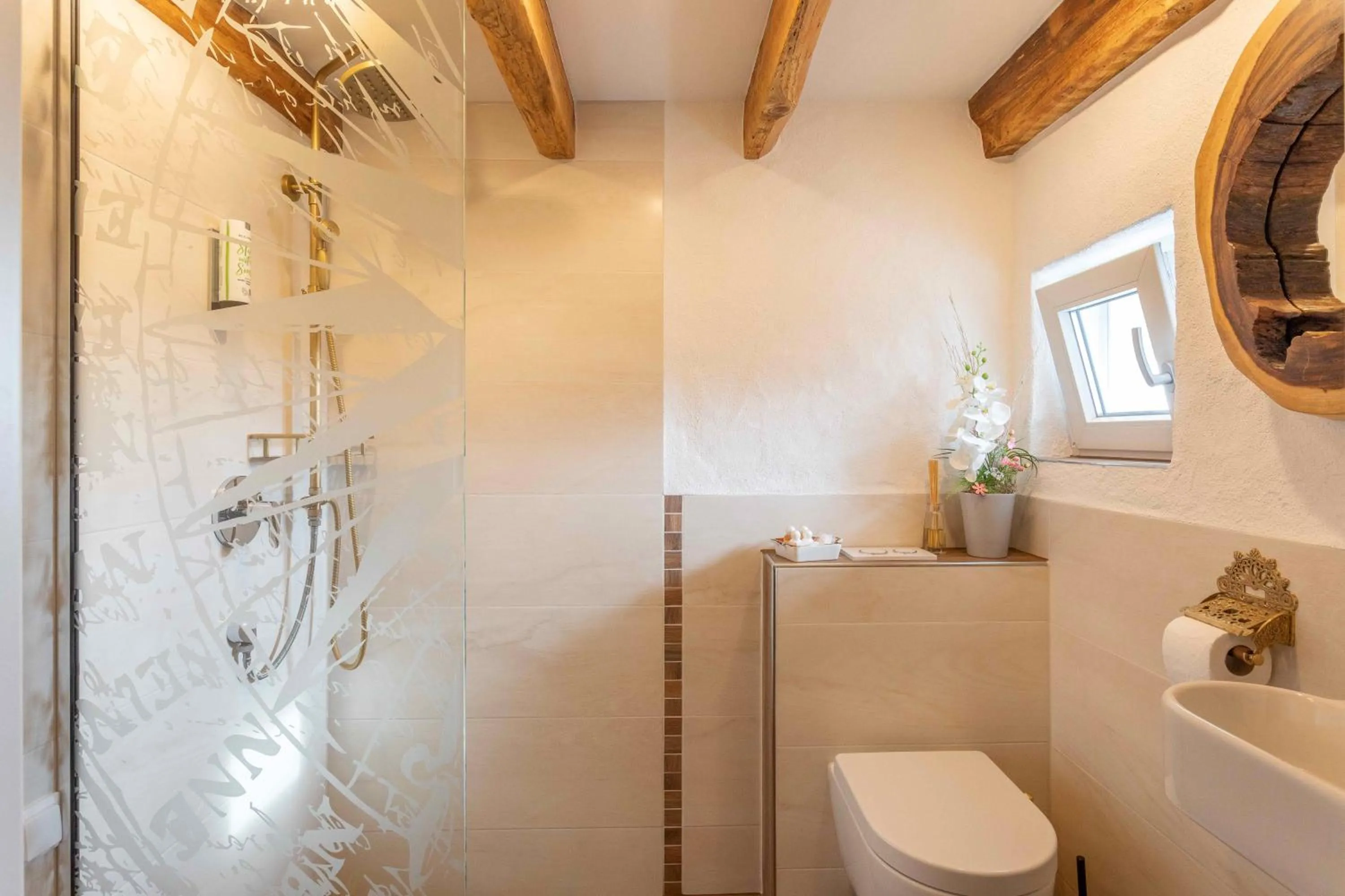 Toilet in The Little Britain Inn Themed Hotel One of a Kind In Europe