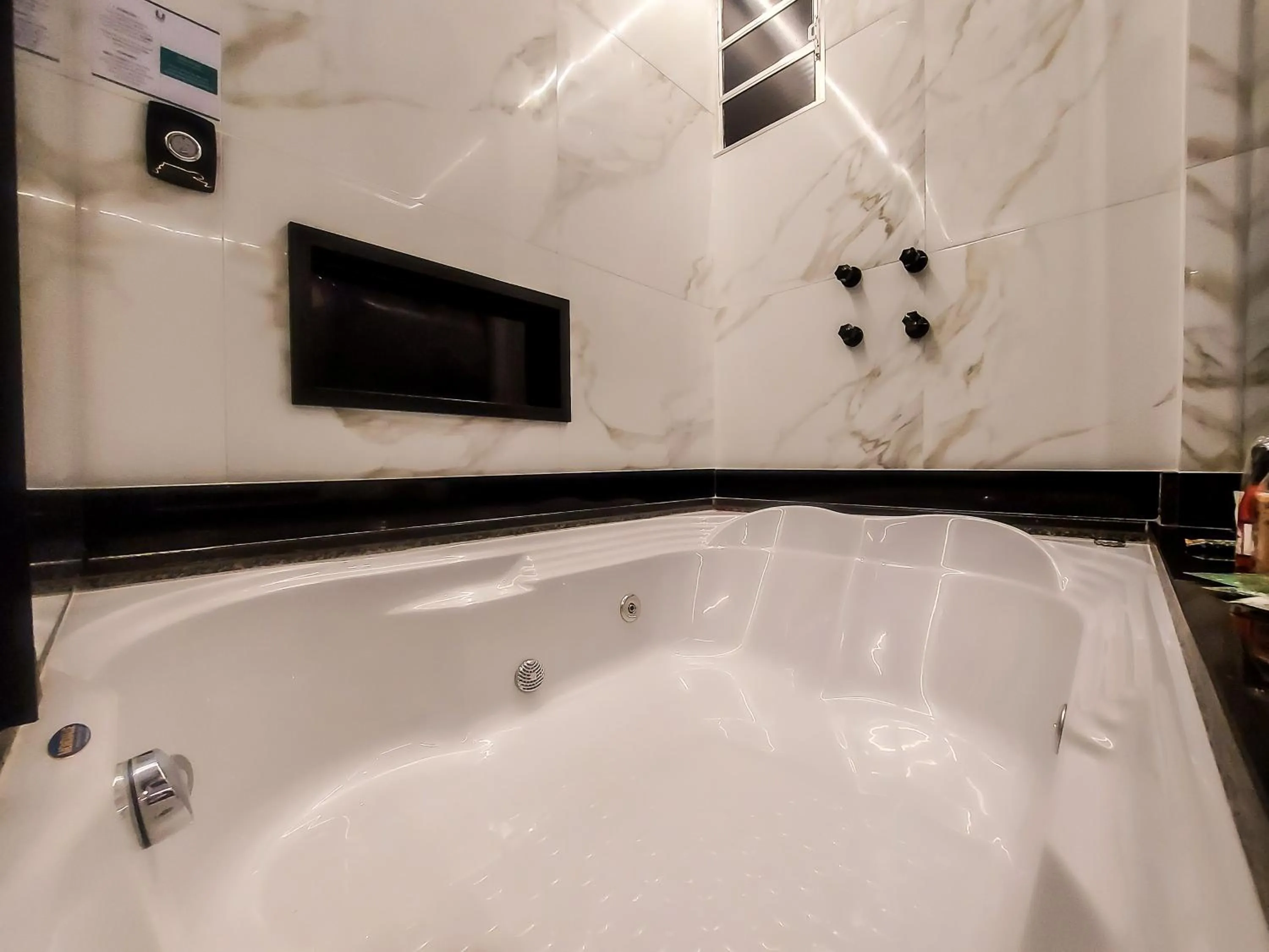 Hot Tub in Único Motel Faria Lima