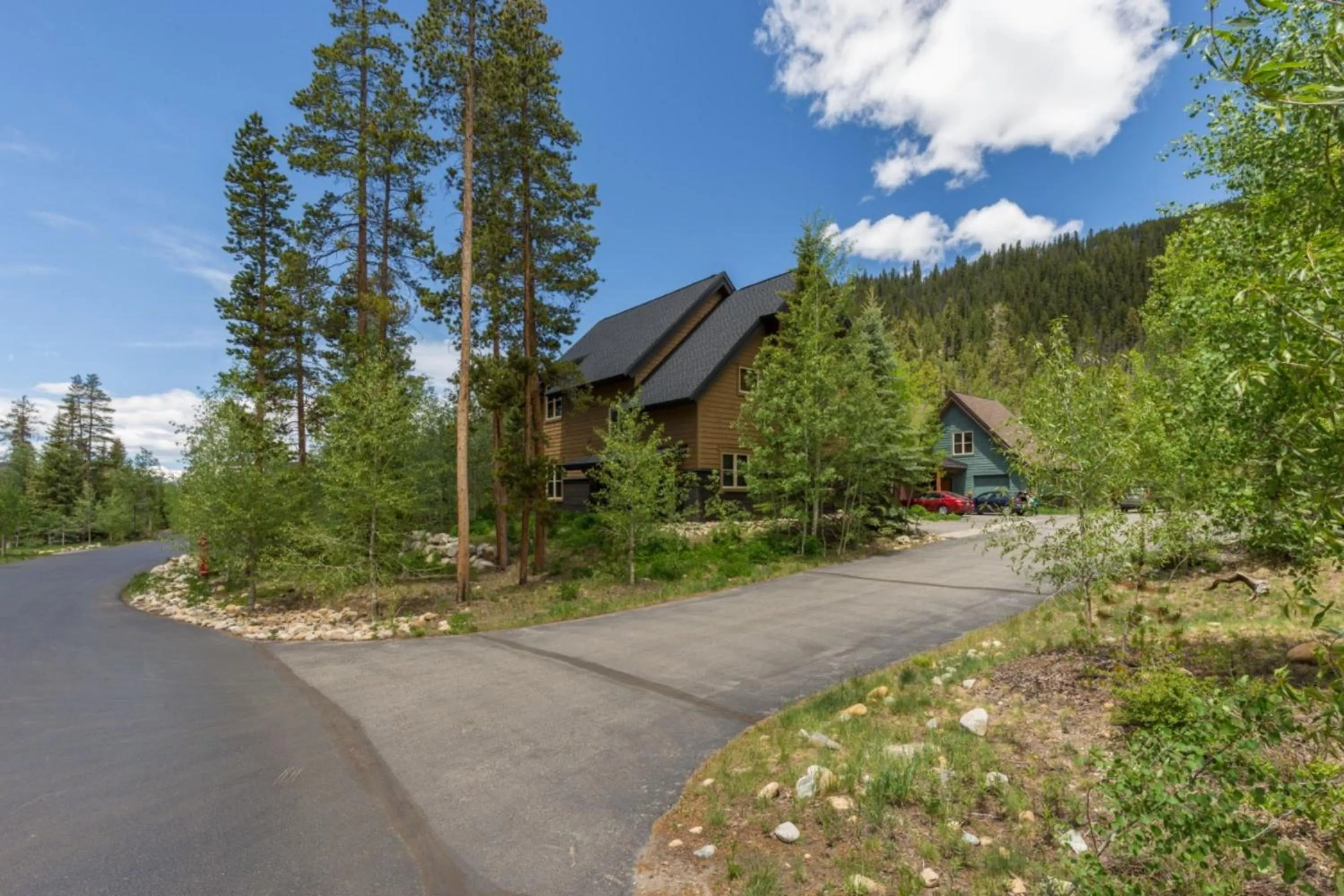Property building in Ski Tip by Summit County Mountain Retreats