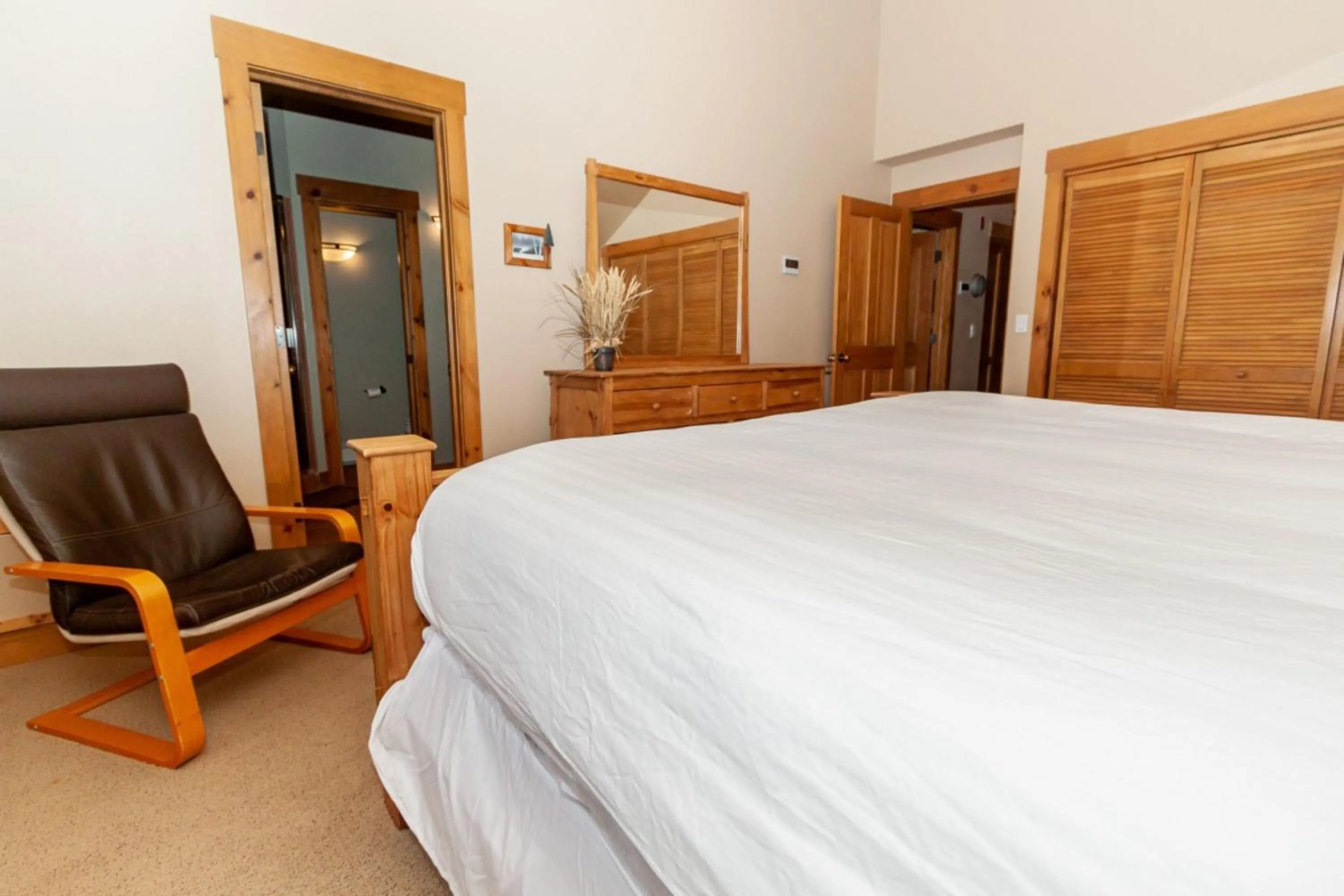 Bedroom, Bed in Ski Tip by Summit County Mountain Retreats