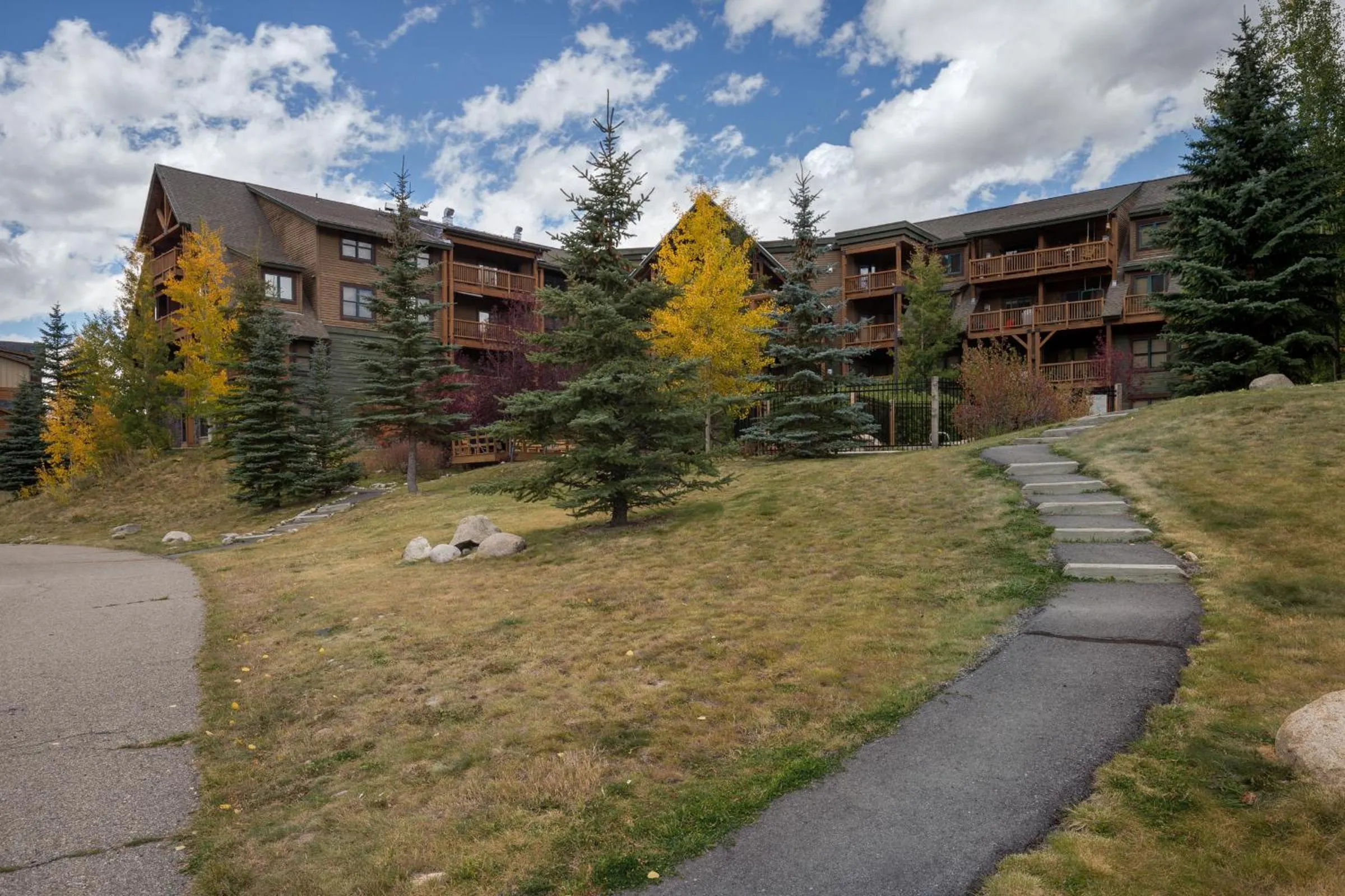 Property building in Tenderfoot Lodge by Summit County Mountain Retreats