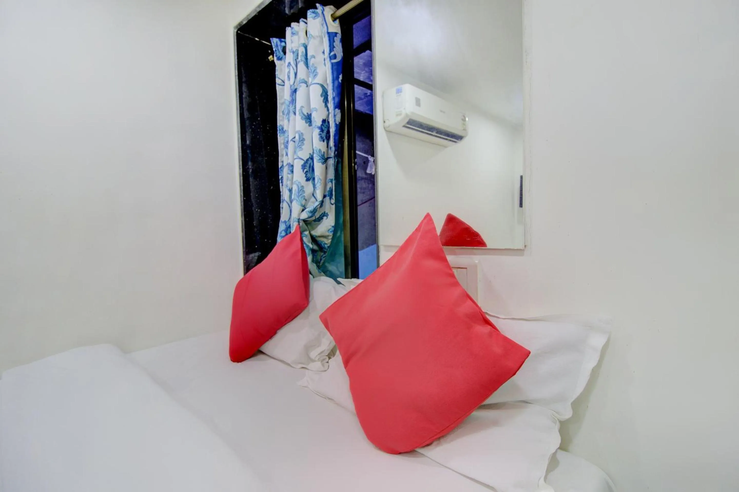 Bedroom, Bed in Hotel O Blue Light Near Gateway Of India Mumbai