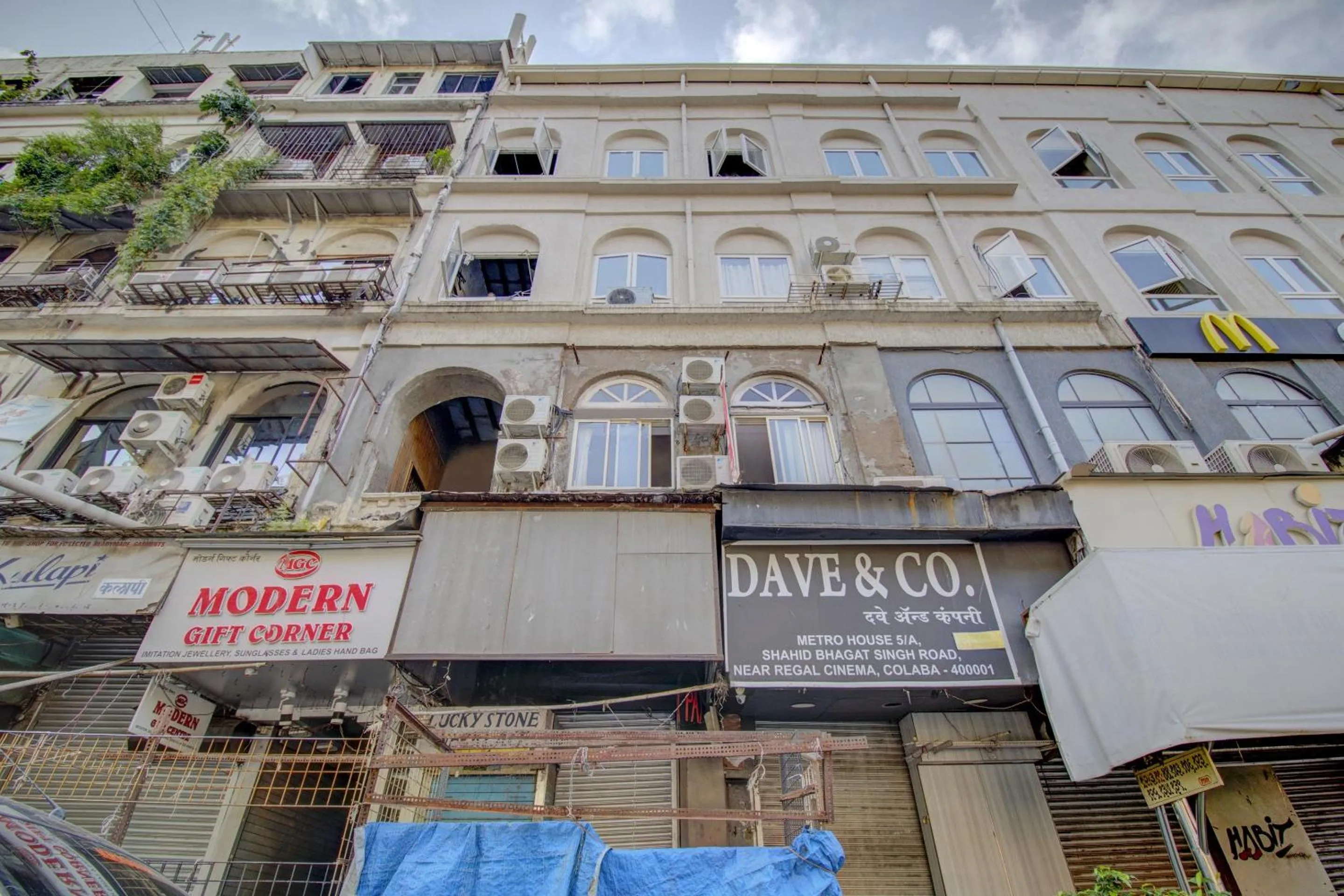 Facade/entrance in Hotel O Blue Light Near Gateway Of India Mumbai