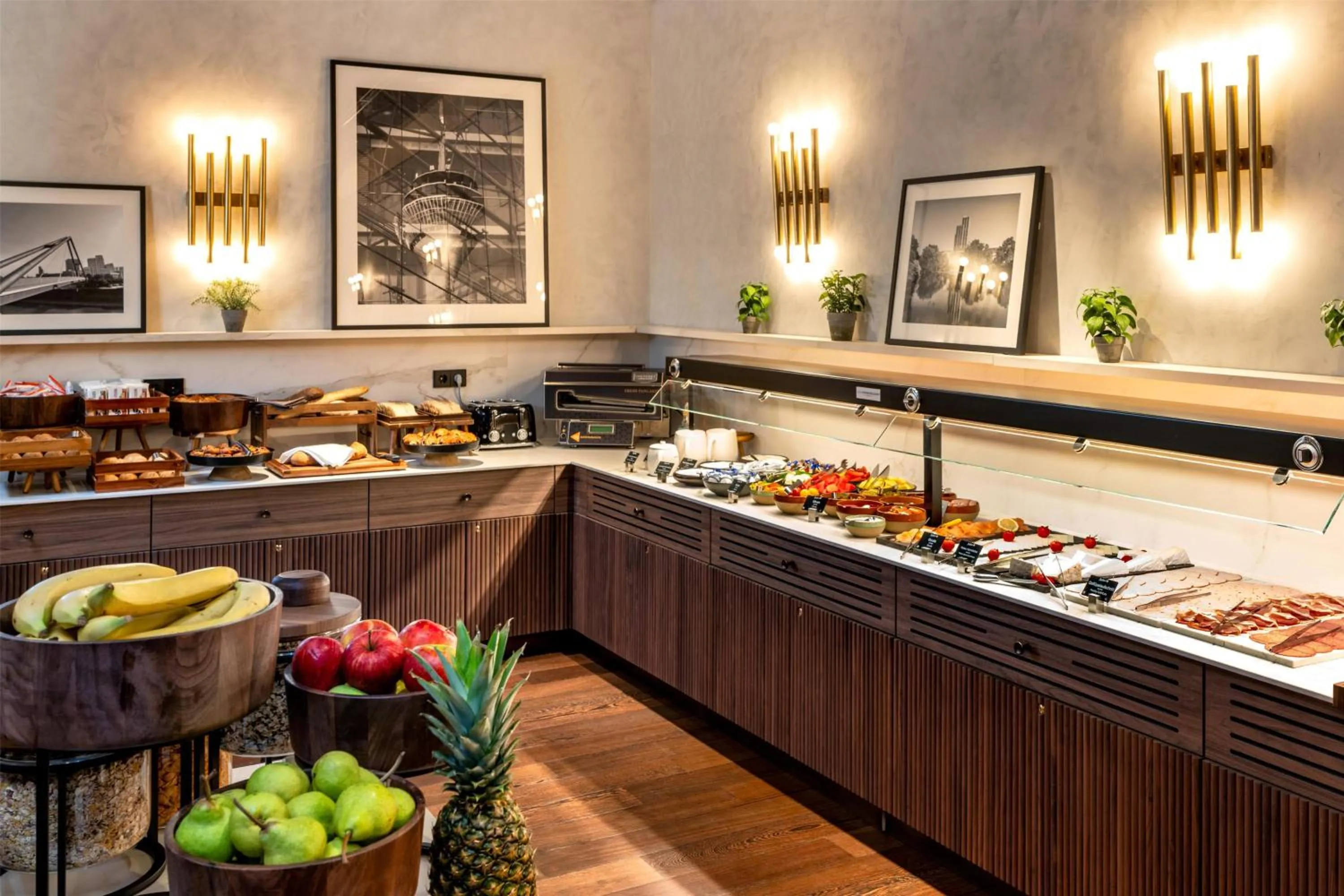 Breakfast in Radisson Blu Media Harbour Hotel, Düsseldorf